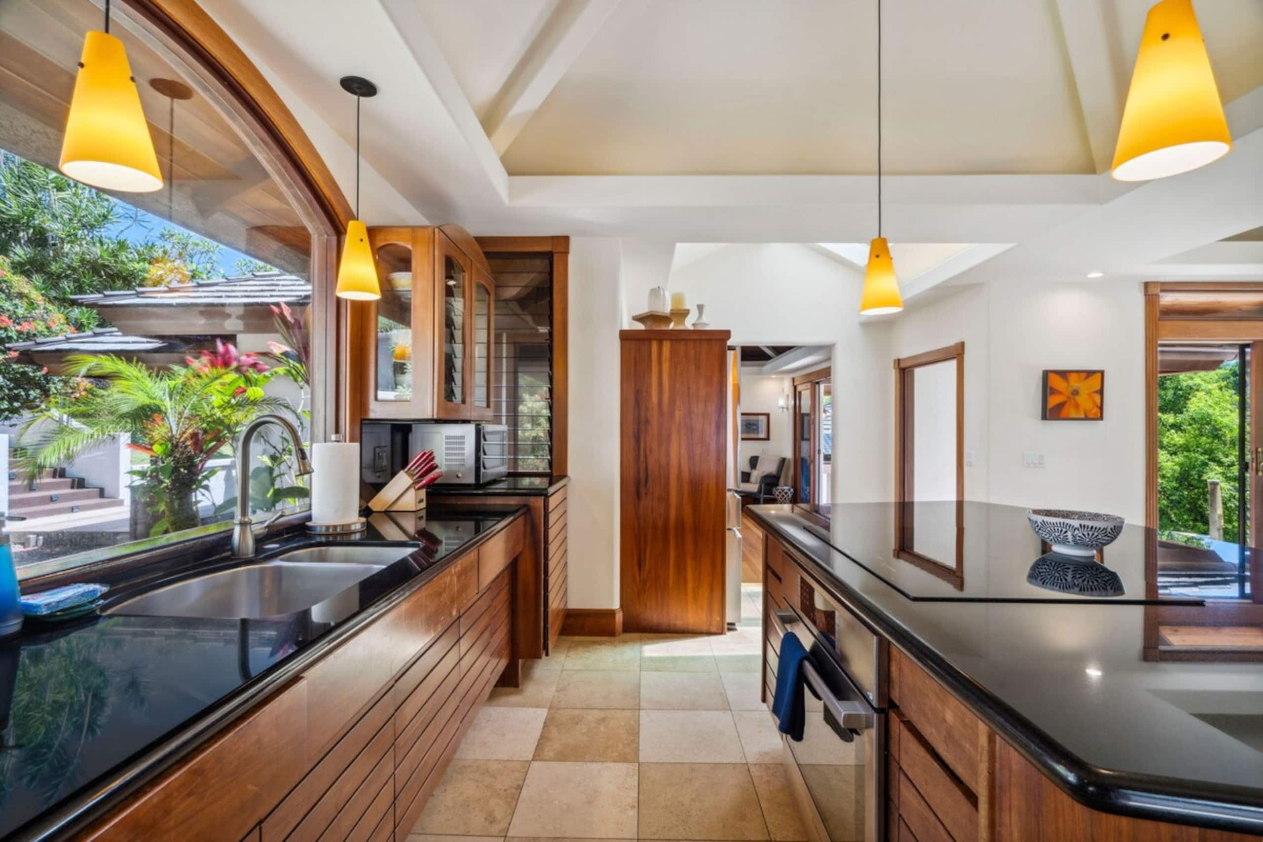 North Shore Hideaway - as seen on HGTV - Photo 14