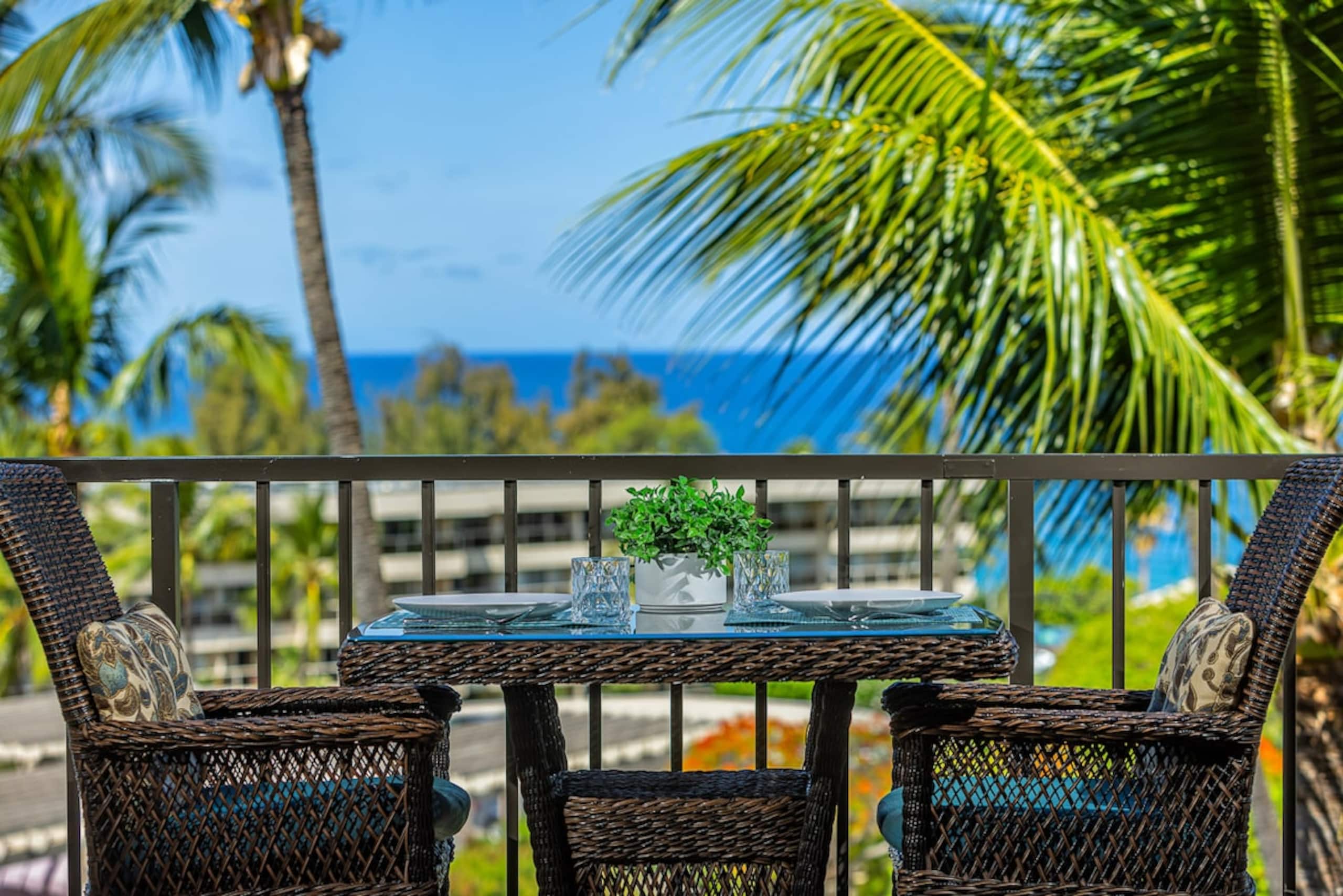 Beachfront 1BR Kihei condo w/ pool and lanai - Photo 2
