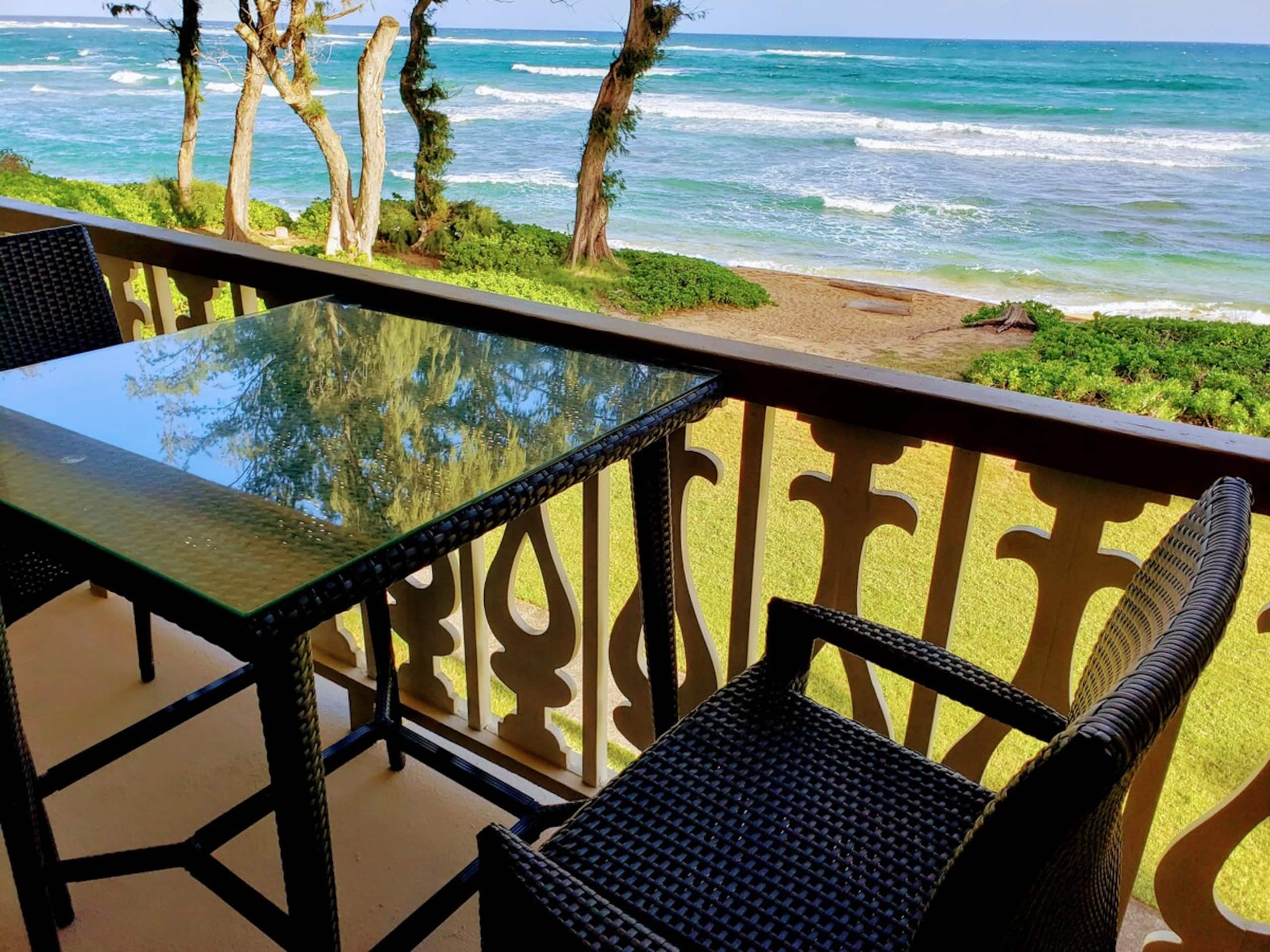 Kauai Direct Oceanfront Top Floor Condo 324 - Photo 14
