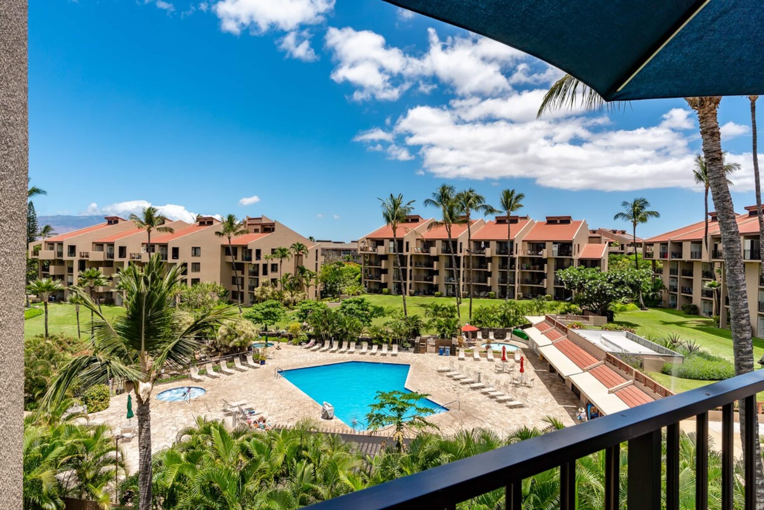 Remodeled Kamaole Sands-Large Lanai-Great Location - Photo 7