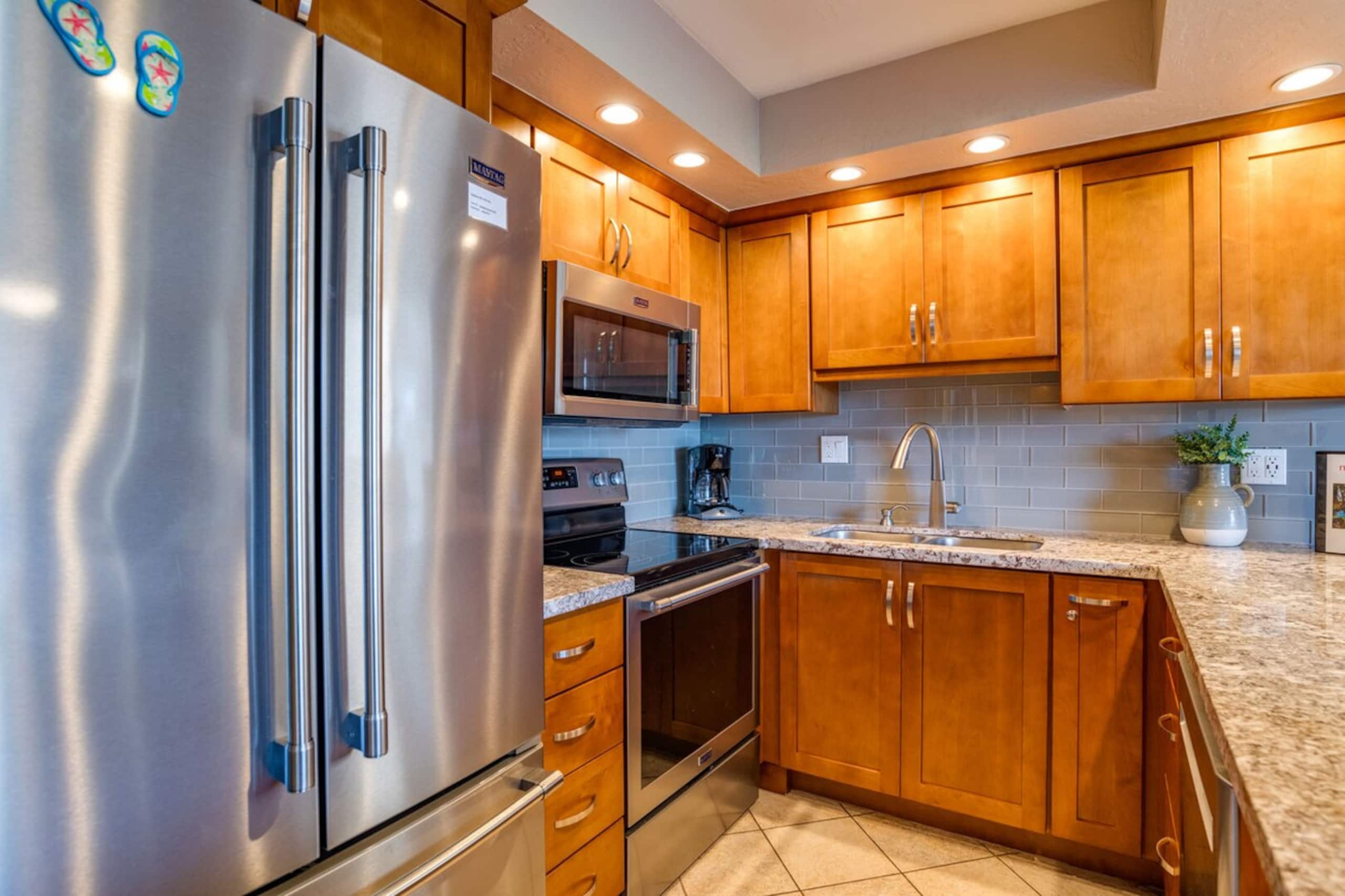 Beautifully upgraded 1bd condo with ocean views - Photo 10