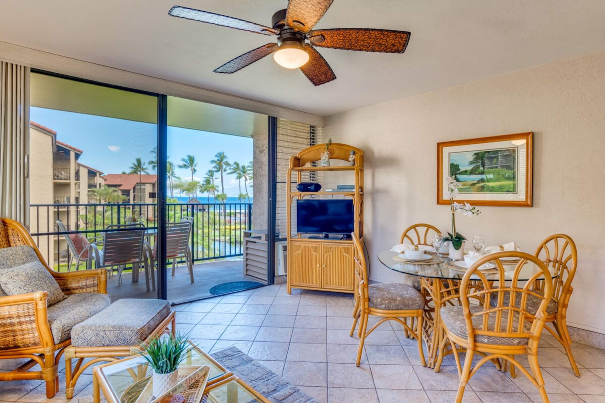 Beautifully upgraded 1bd condo with ocean views - Photo 6