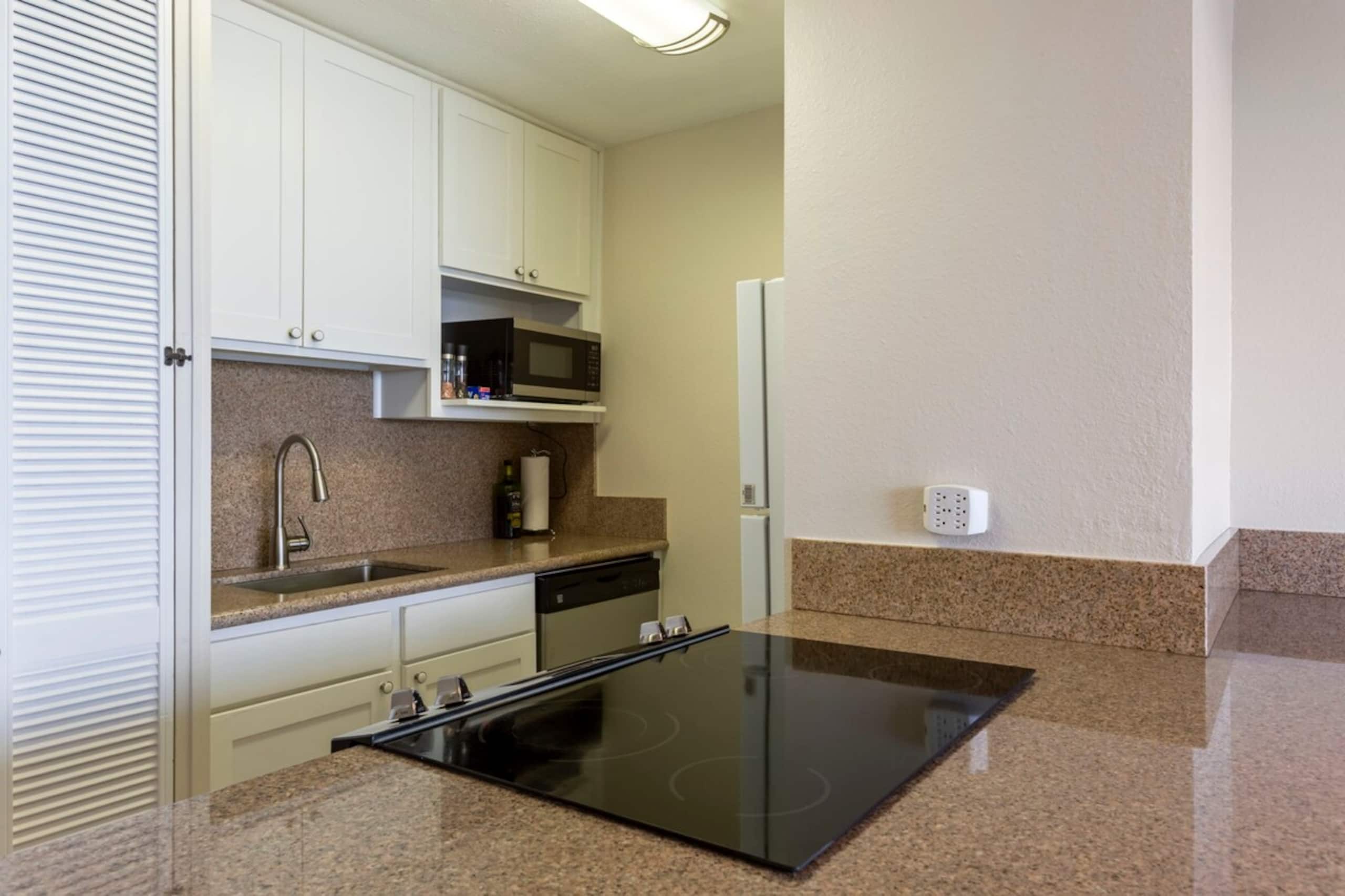 Maʻalaea Banyans Oceanfront! - Photo 15