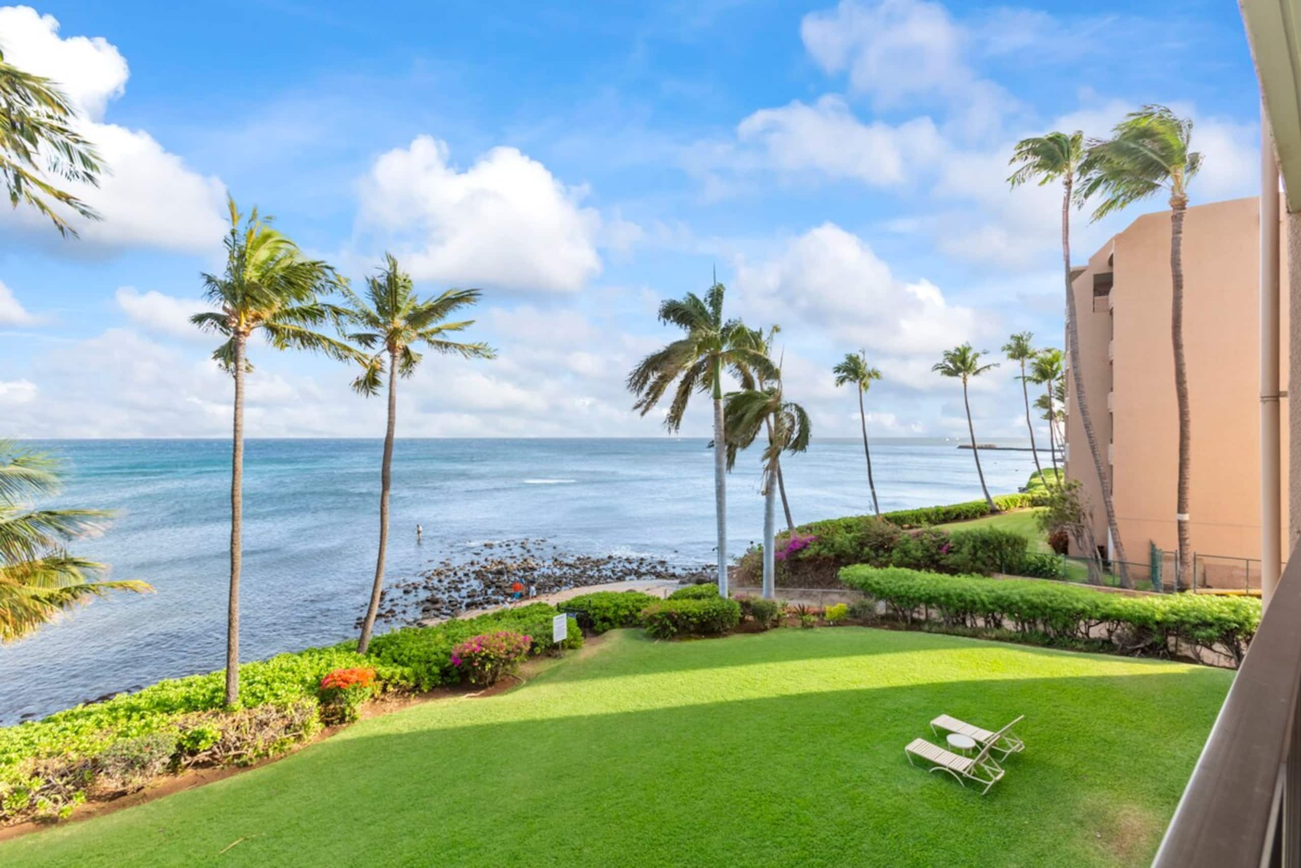Maʻalaea Banyans Oceanfront! - Photo 45