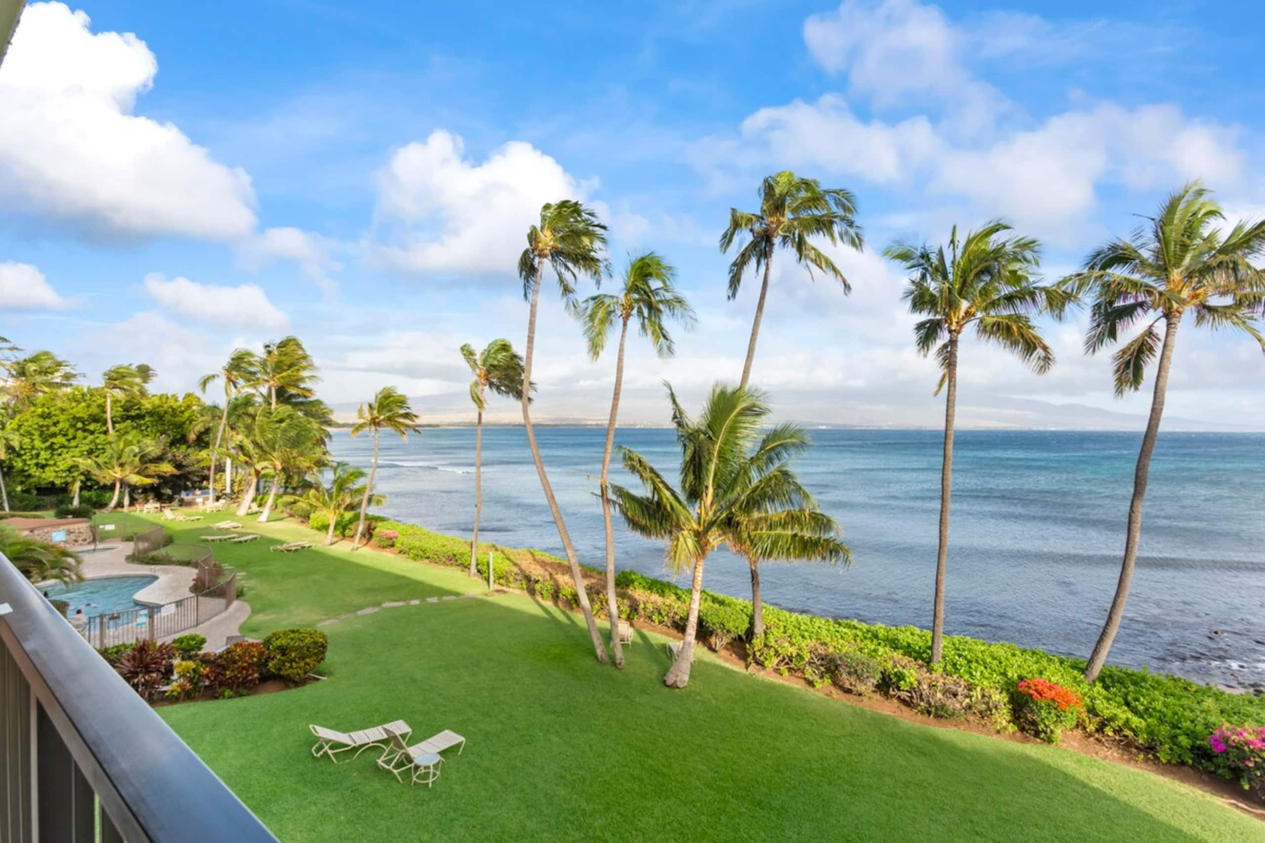 Maʻalaea Banyans Oceanfront! - Photo 33