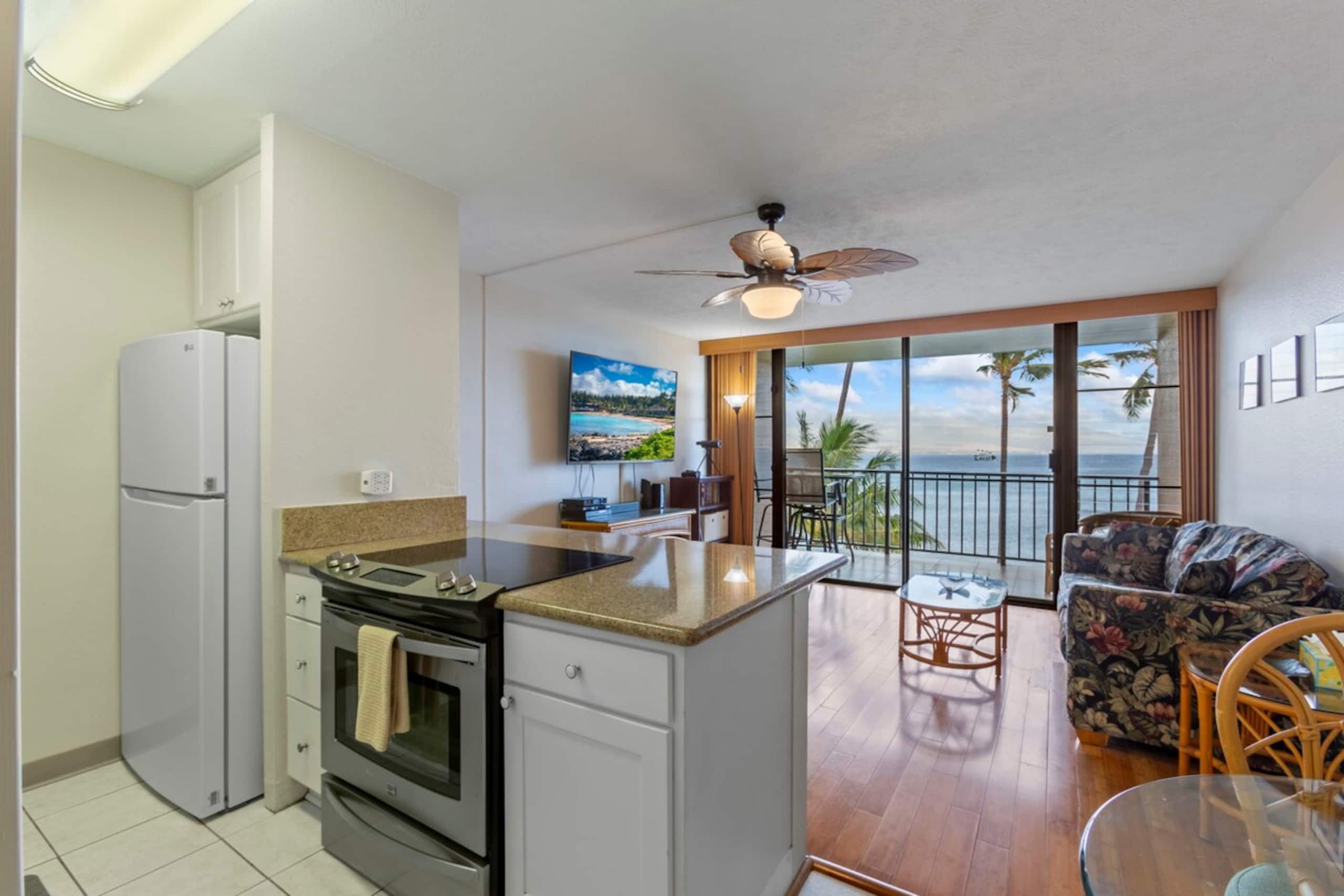 Maʻalaea Banyans Oceanfront! - Photo 11