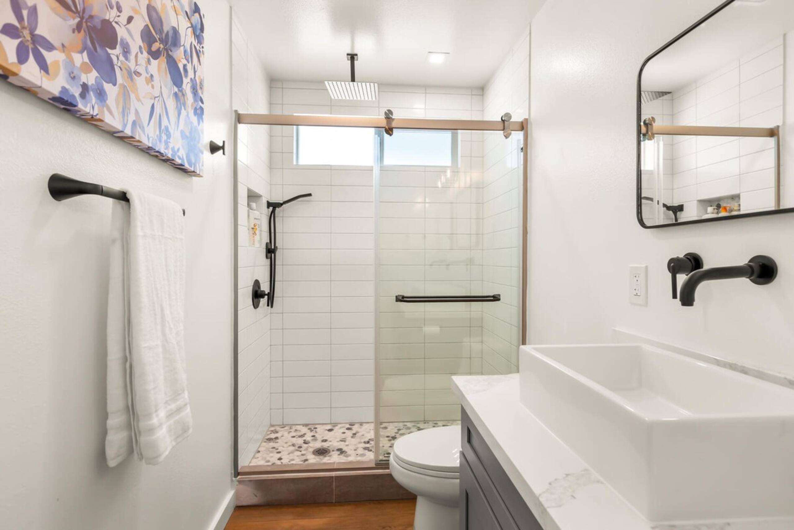 koolkondo Springwater 3 bedroom Ocean Front Home - Photo 6