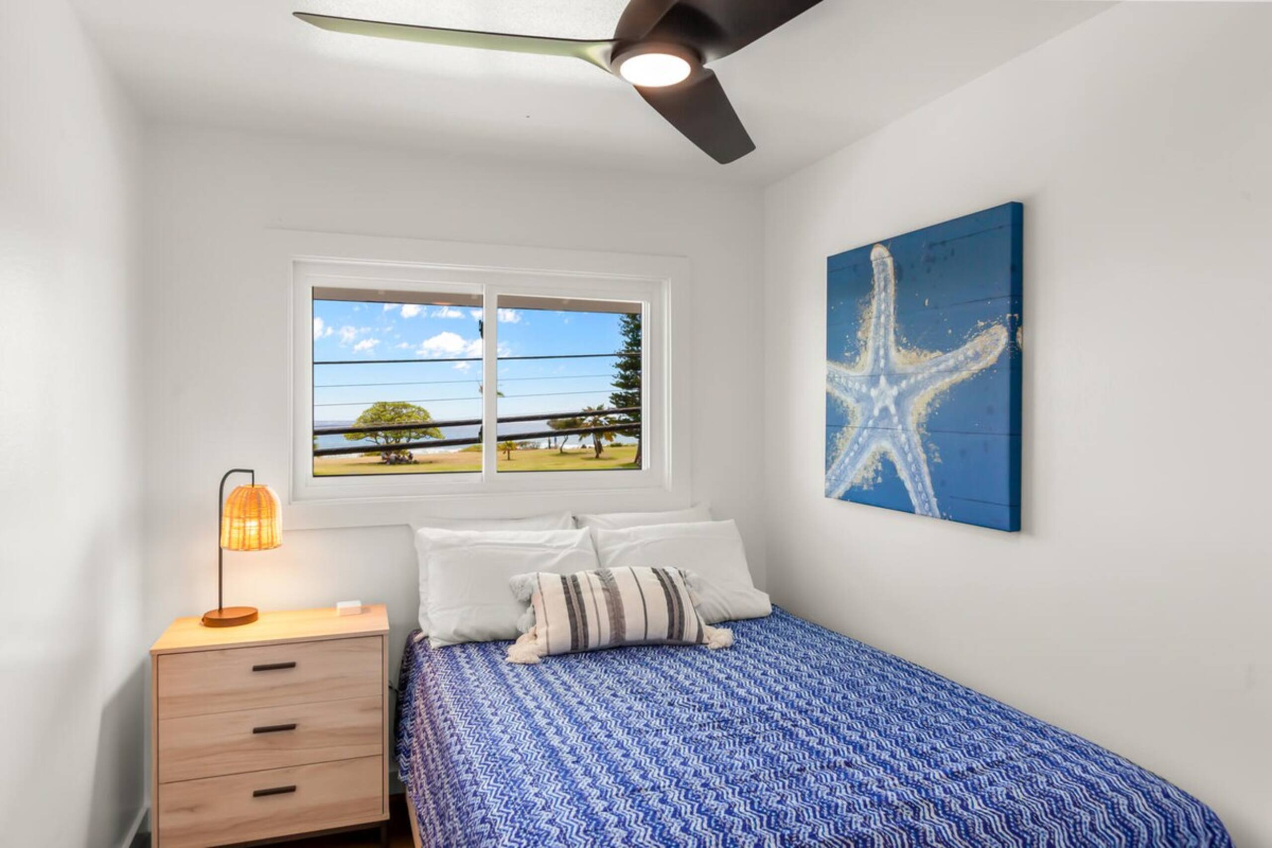 koolkondo Springwater 3 bedroom Ocean Front Home - Photo 3