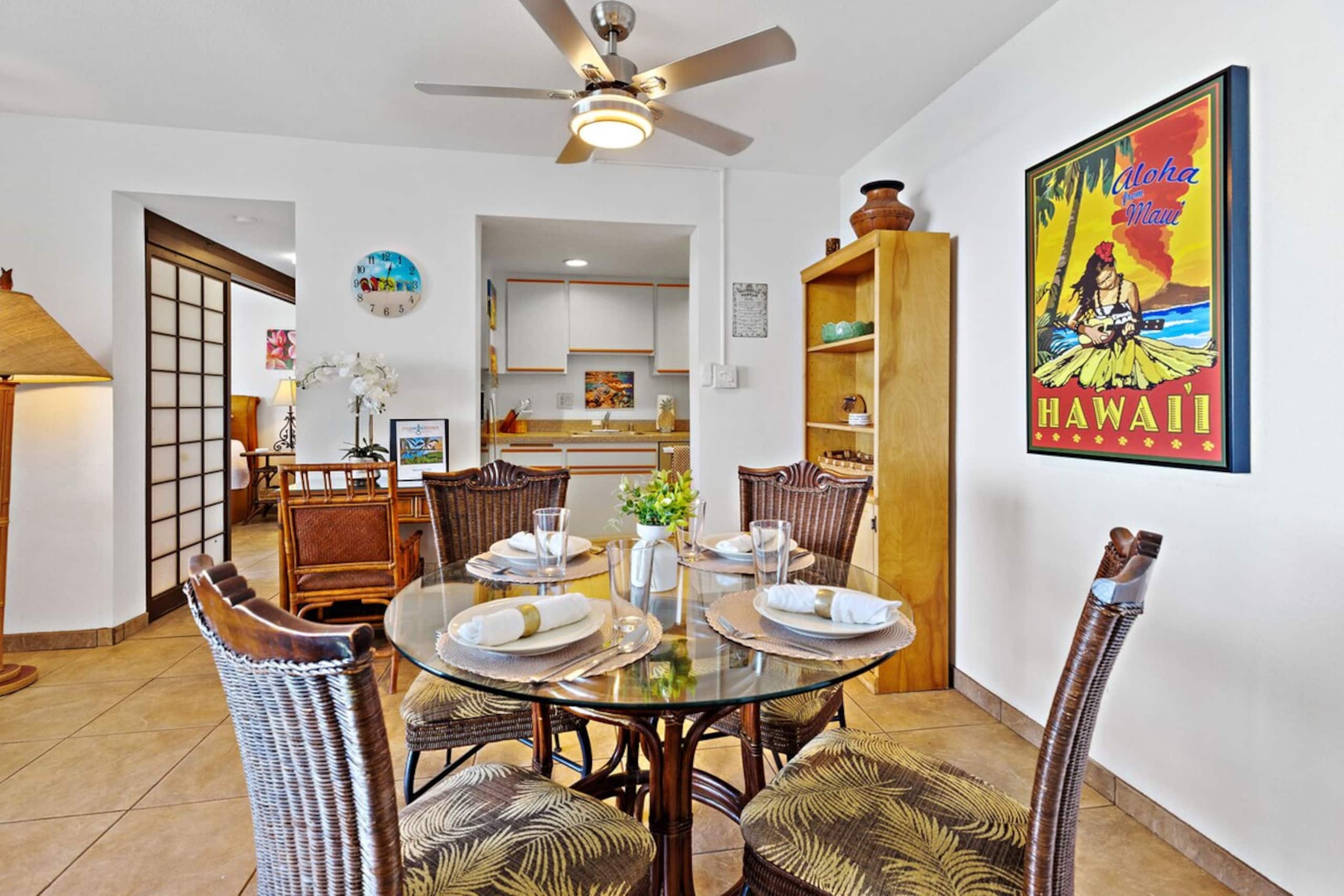Expansive ocean view condo with large windows - Photo 9