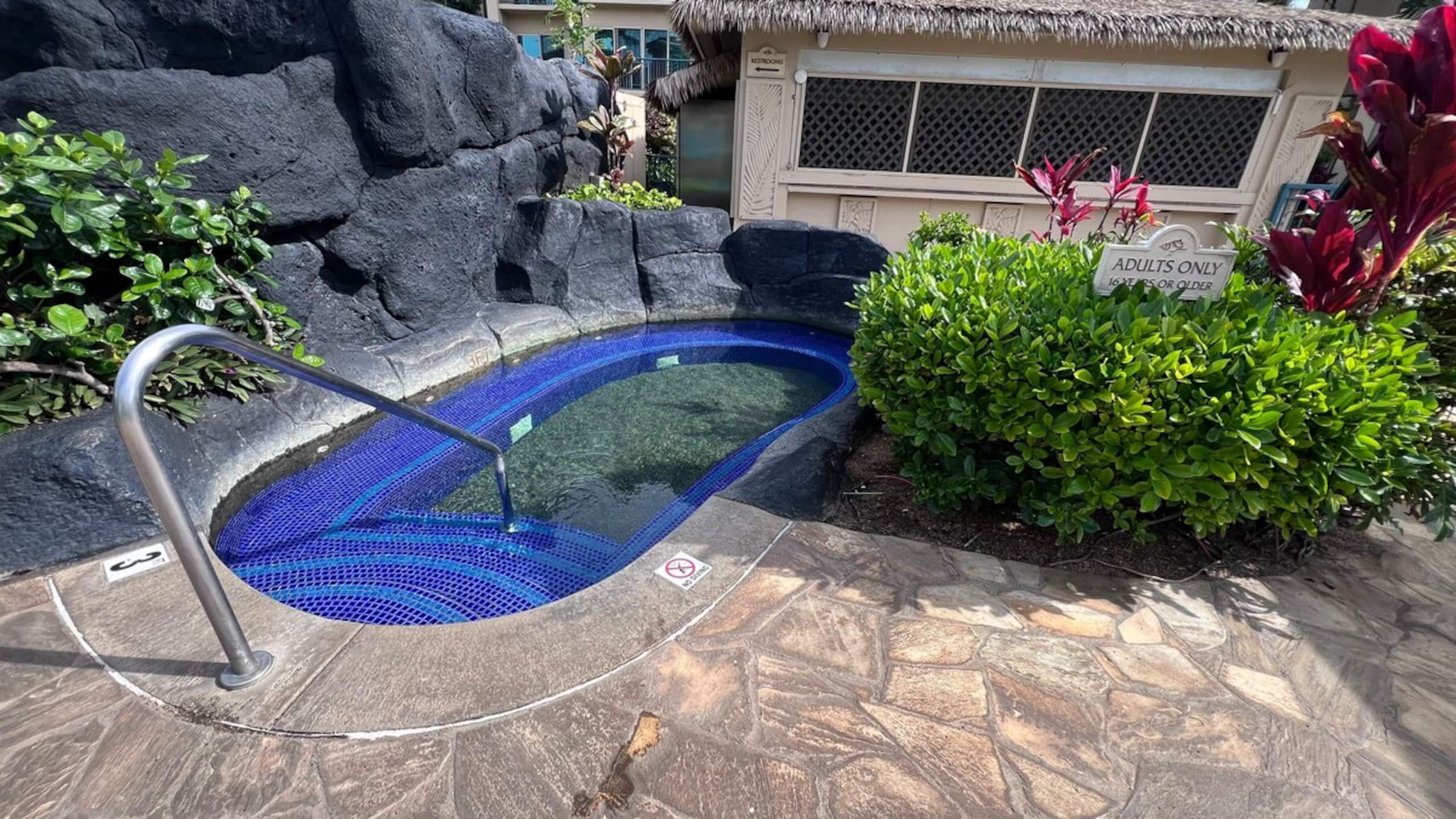 Family Fun Waipouli Beach B103, A/C - Photo 60