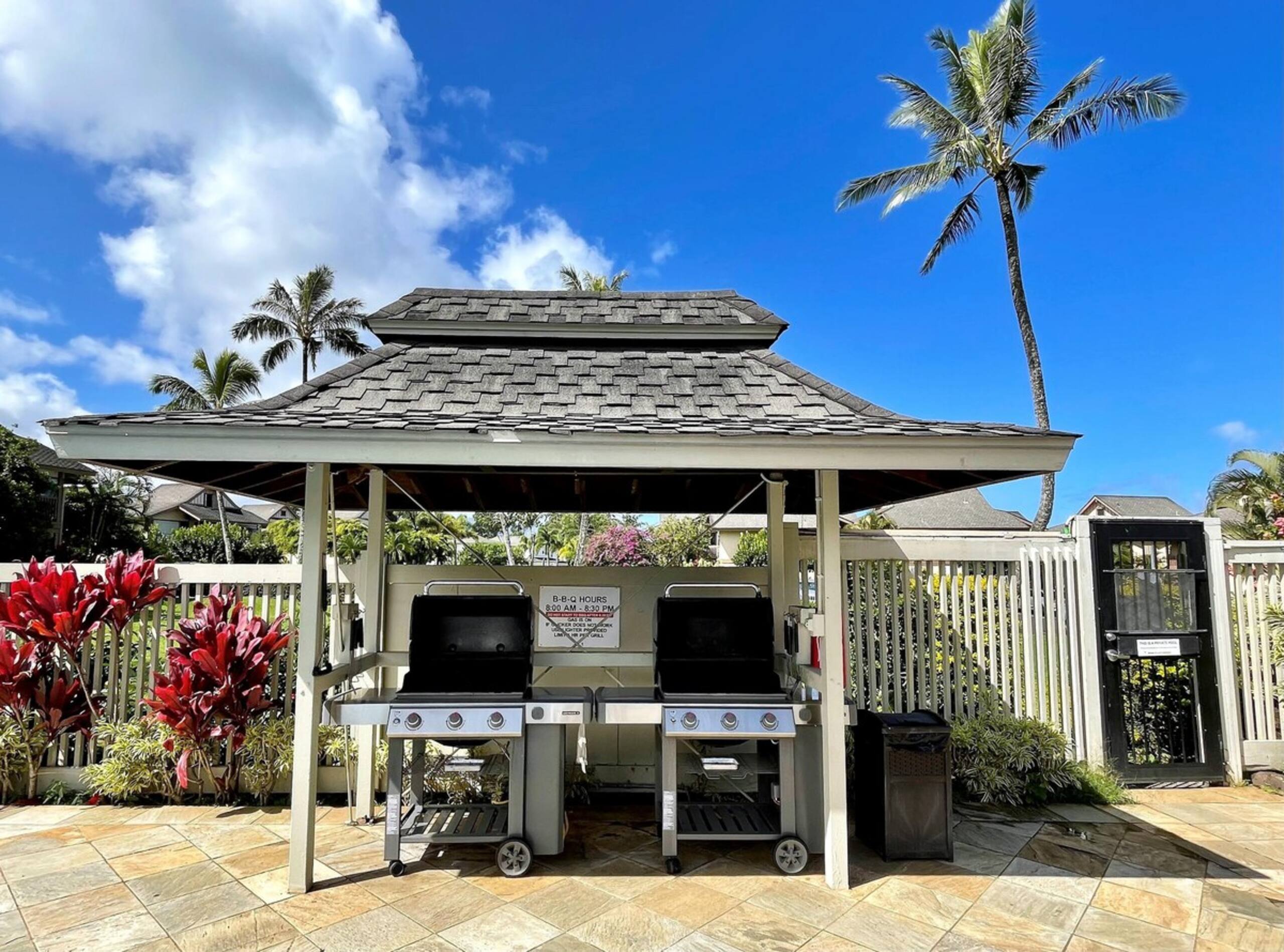 North Shore Studio with Spacious Patio and A/C - Photo 22