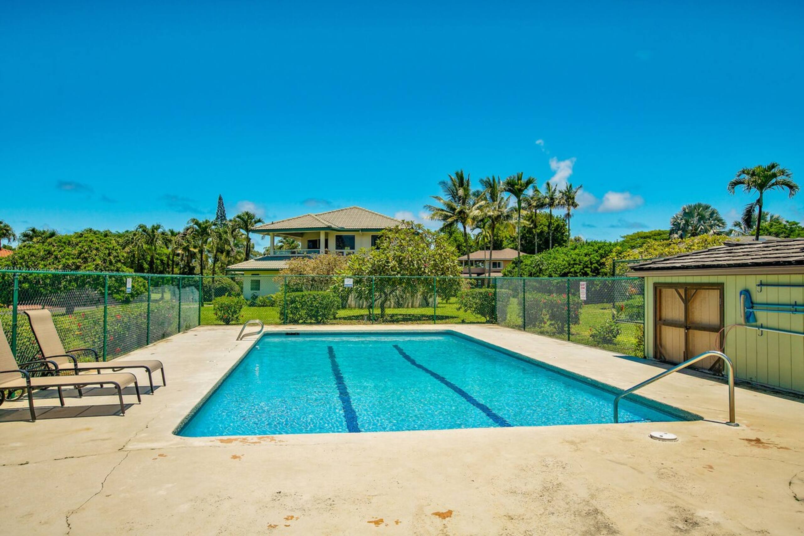 4Br Princeville Home, AC, Pool, Tennis, Beach Toys - Photo 40