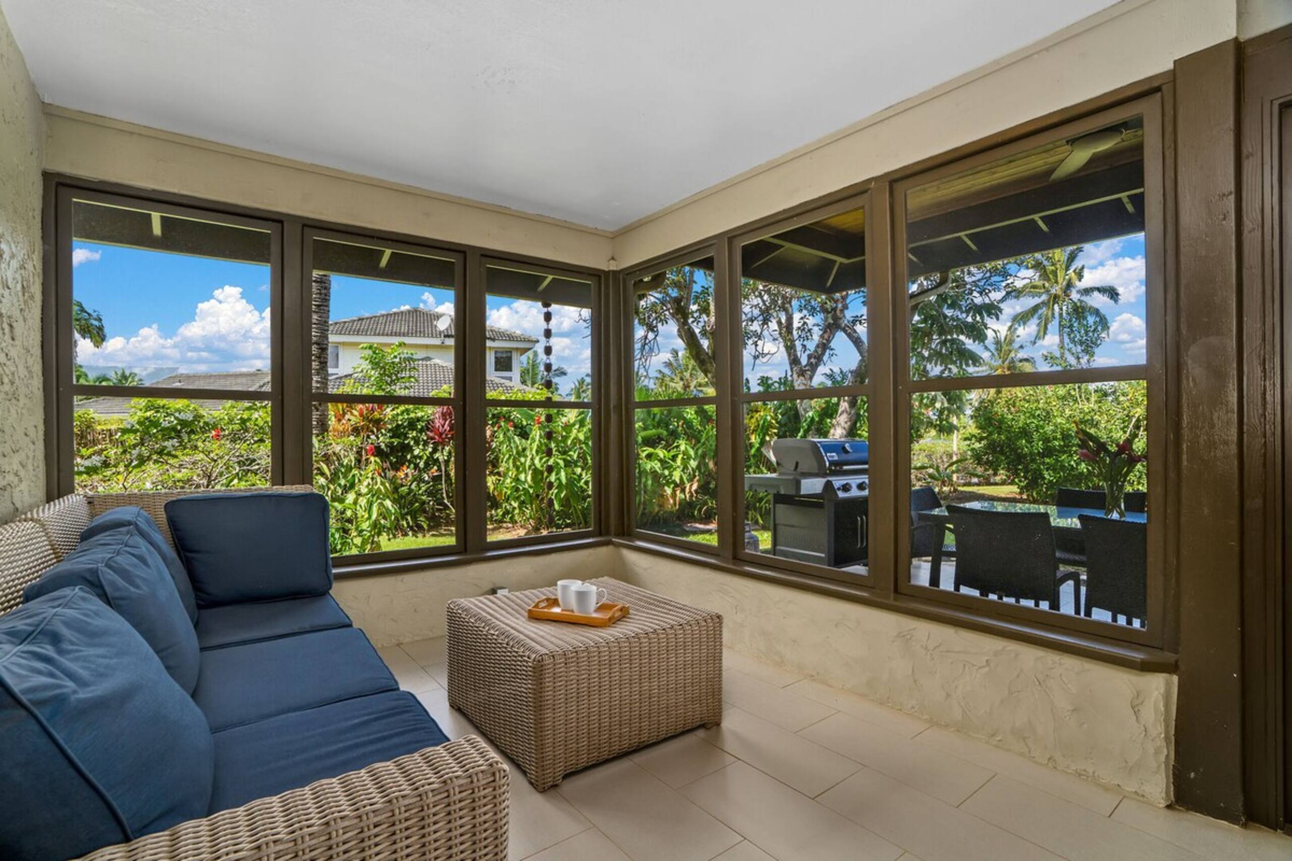 4Br Princeville Home, AC, Pool, Tennis, Beach Toys - Photo 36