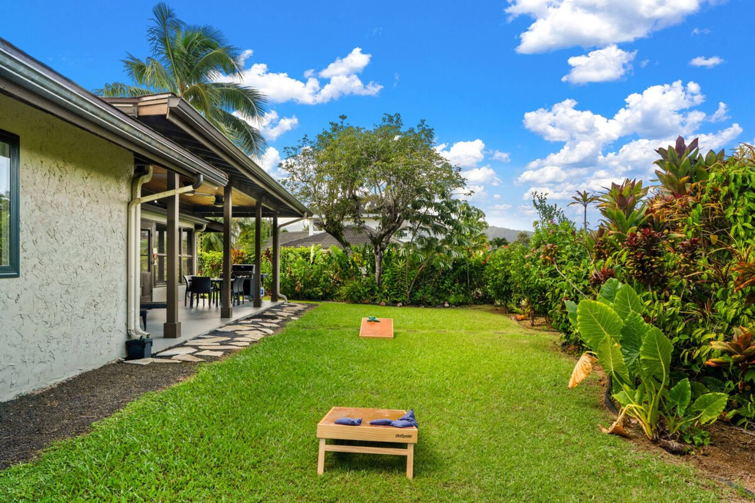 4Br Princeville Home, AC, Pool, Tennis, Beach Toys - Photo 6