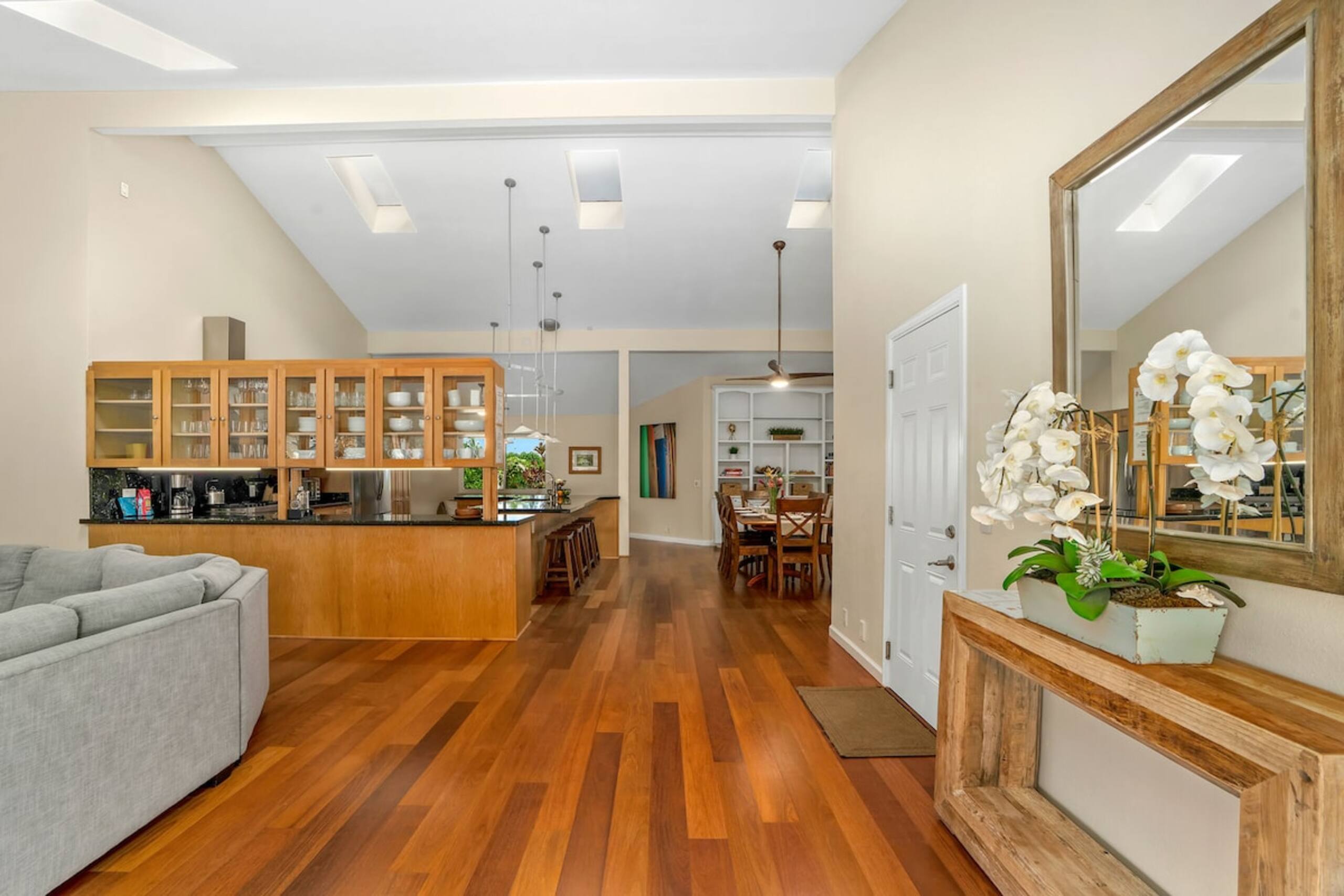 4Br Princeville Home, AC, Pool, Tennis, Beach Toys - Photo 14
