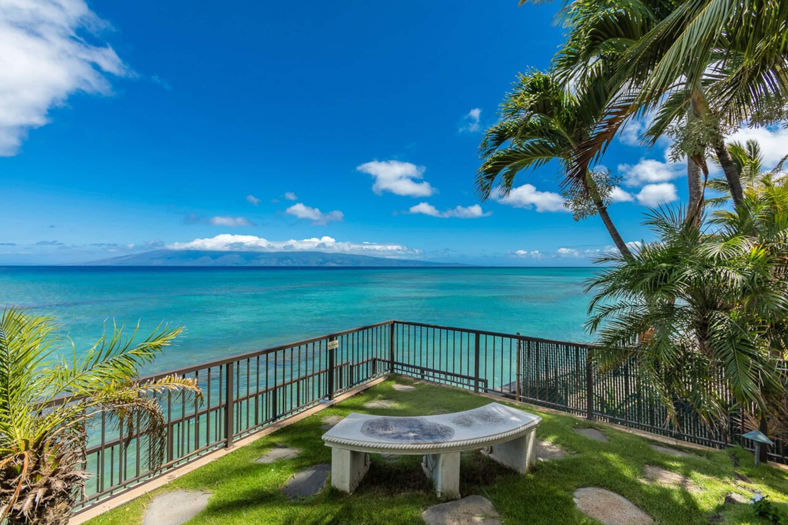 Oceanfront condo w/ whale watching views - Photo 36