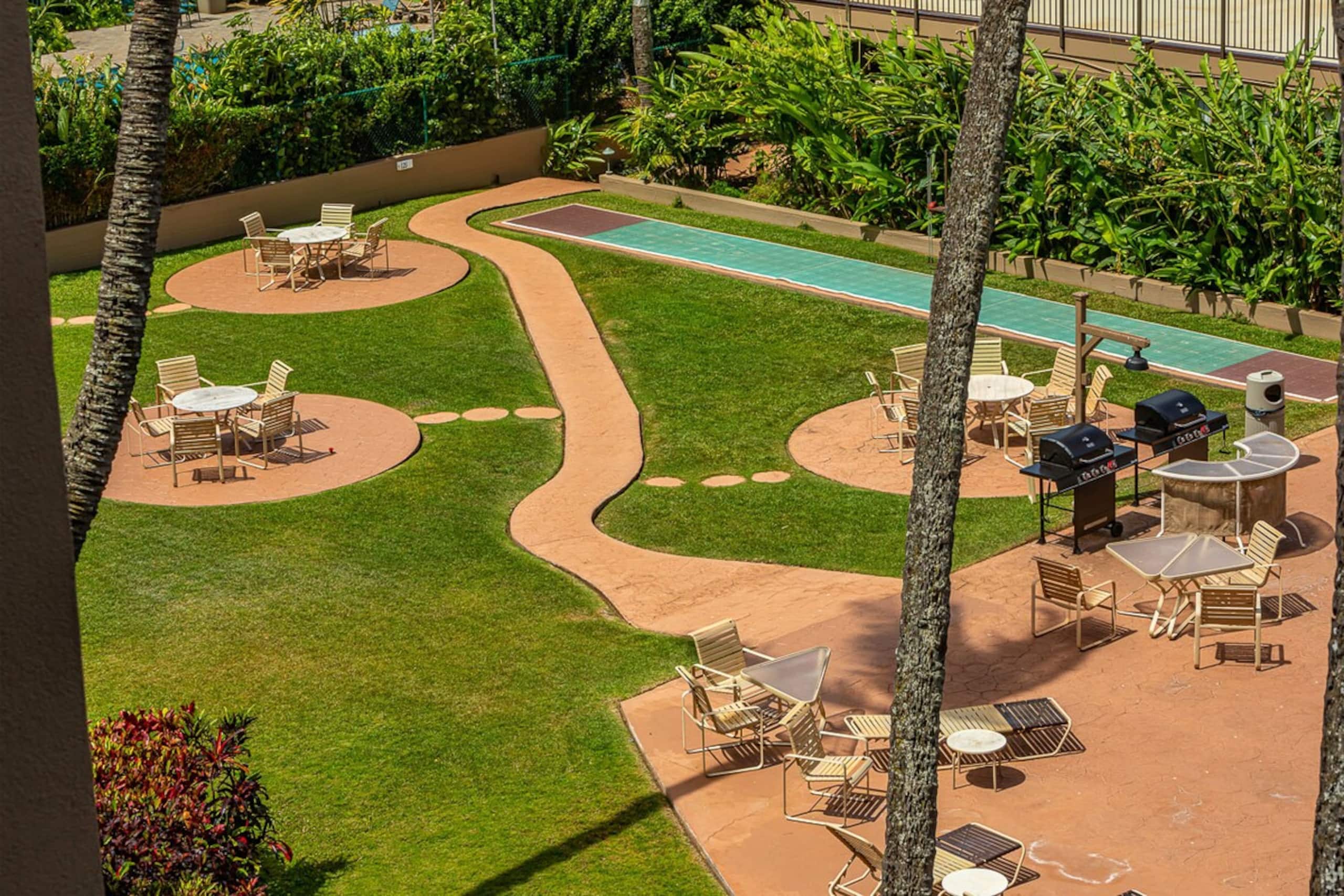 Oceanfront condo w/ whale watching views - Photo 35