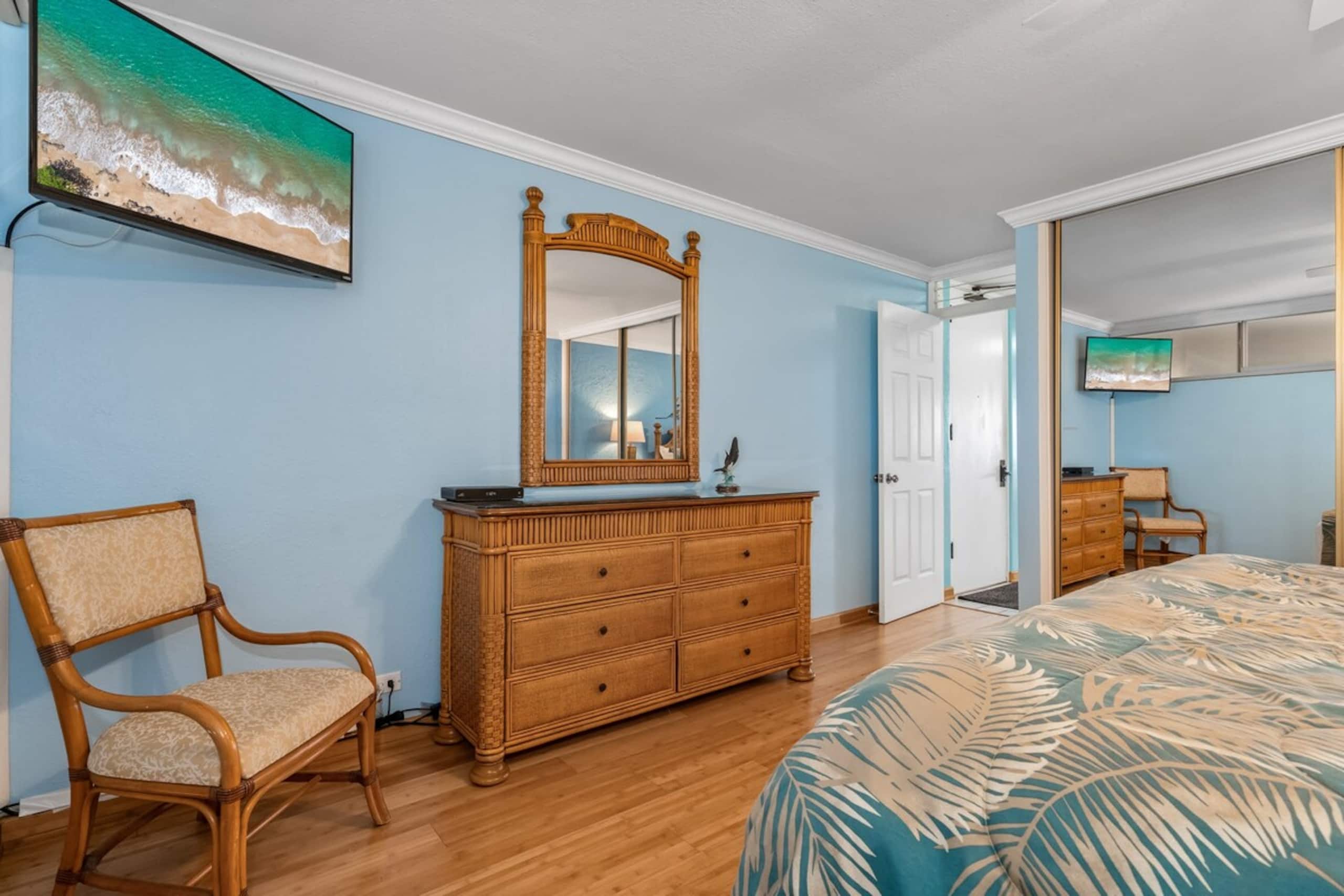 Oceanfront condo w/ lanai and sunset views - Photo 22