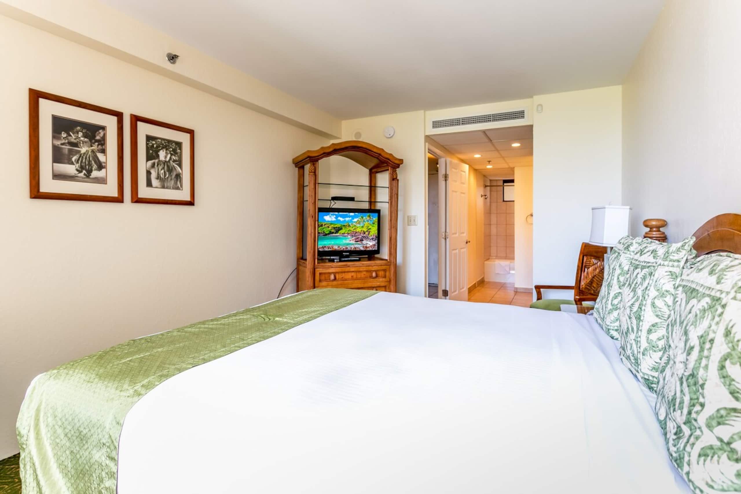 Aston Ka'anapali Shores, Lush Tropical Gardens - Photo 12