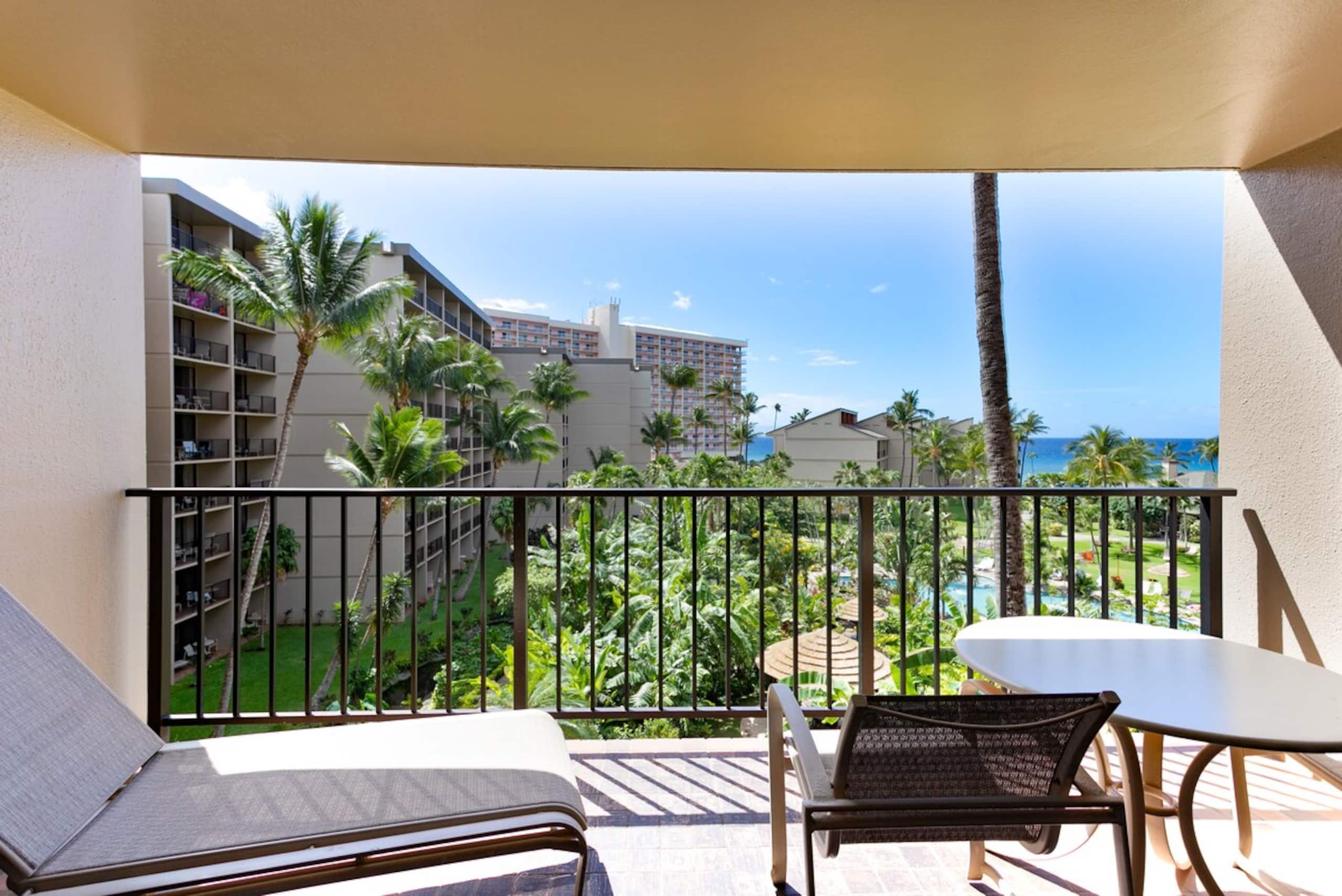 Aston Ka'anapali Shores, Lush Tropical Gardens - Photo 4