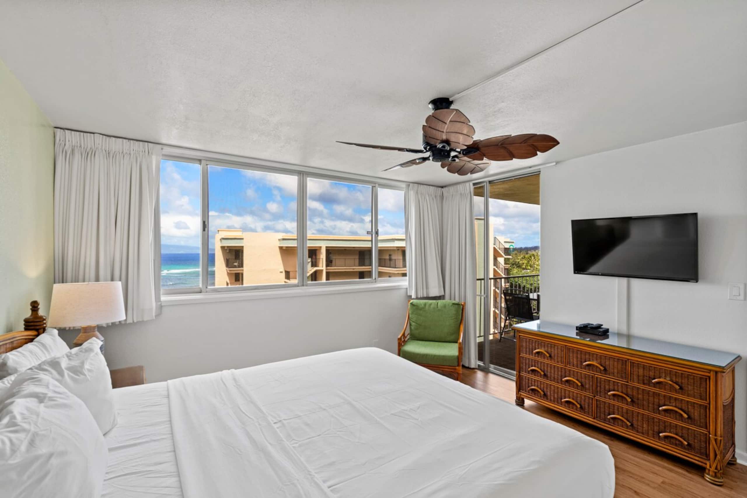 Ocean/Beach Front & Central Air - Photo 15