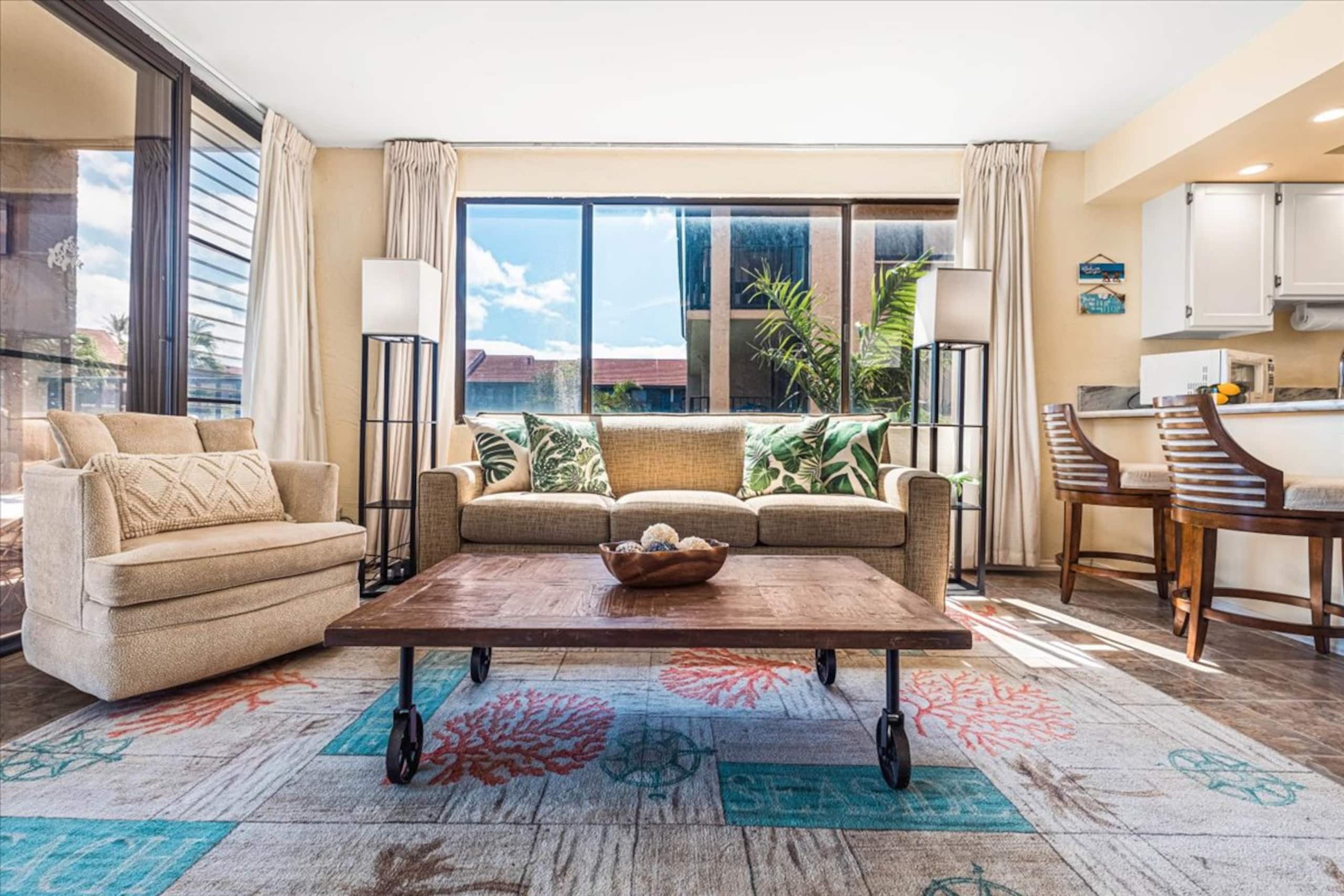 Modern ocean view corner unit with natural light - Photo 4