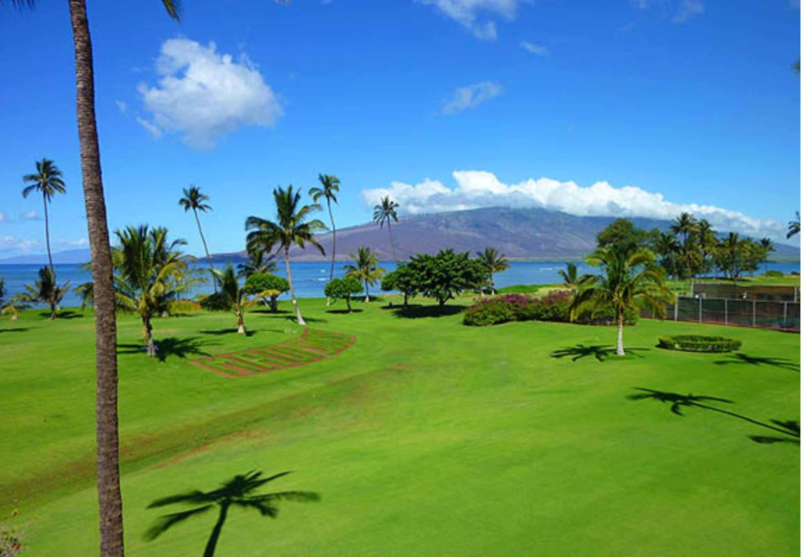 Beach/Oceanfront Property, Sleeps 5, Kihei Maui - Photo 3