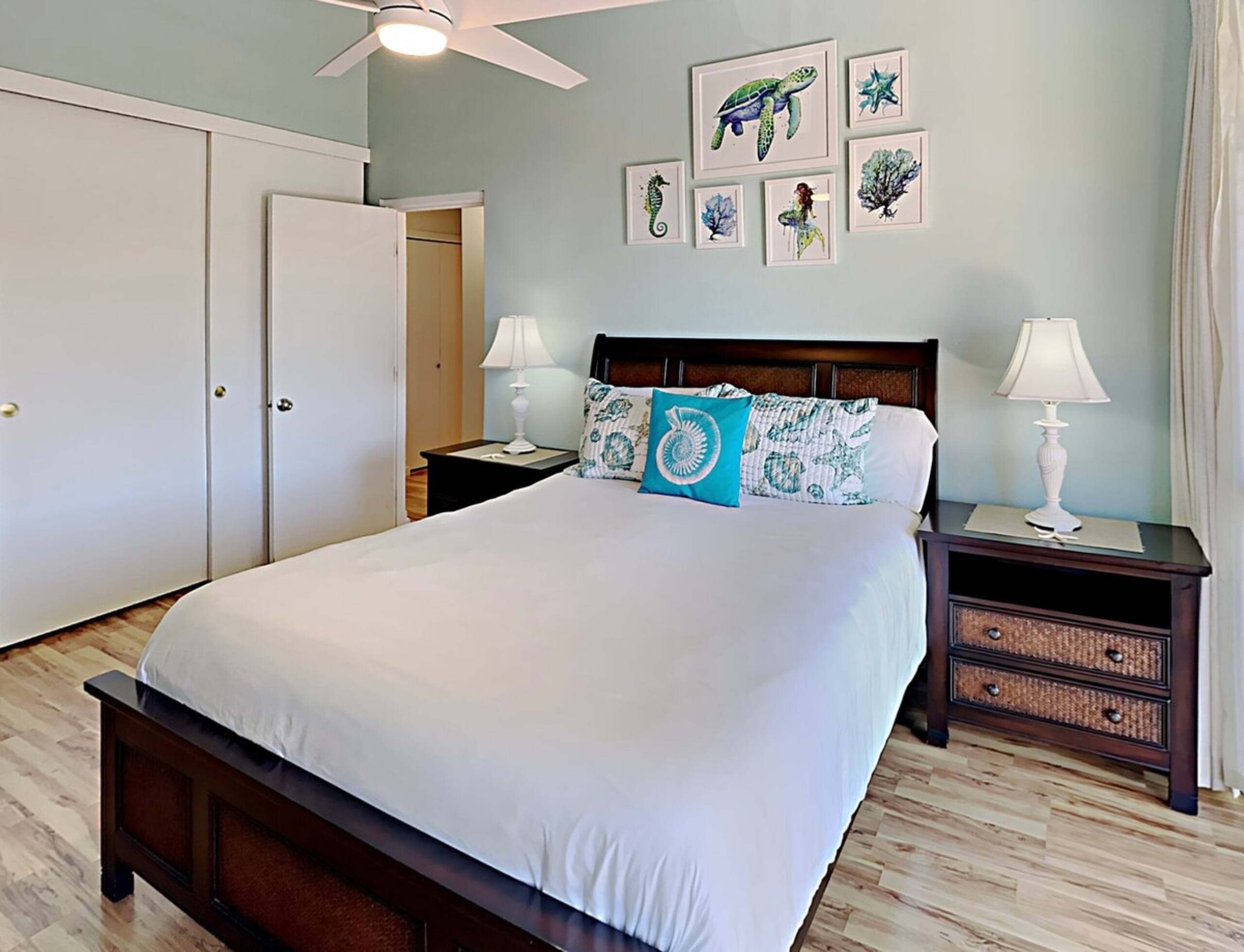 OCEANVIEWFULLY RENOVATEDREFINED ELEGANCE 2B/2B - Photo 15