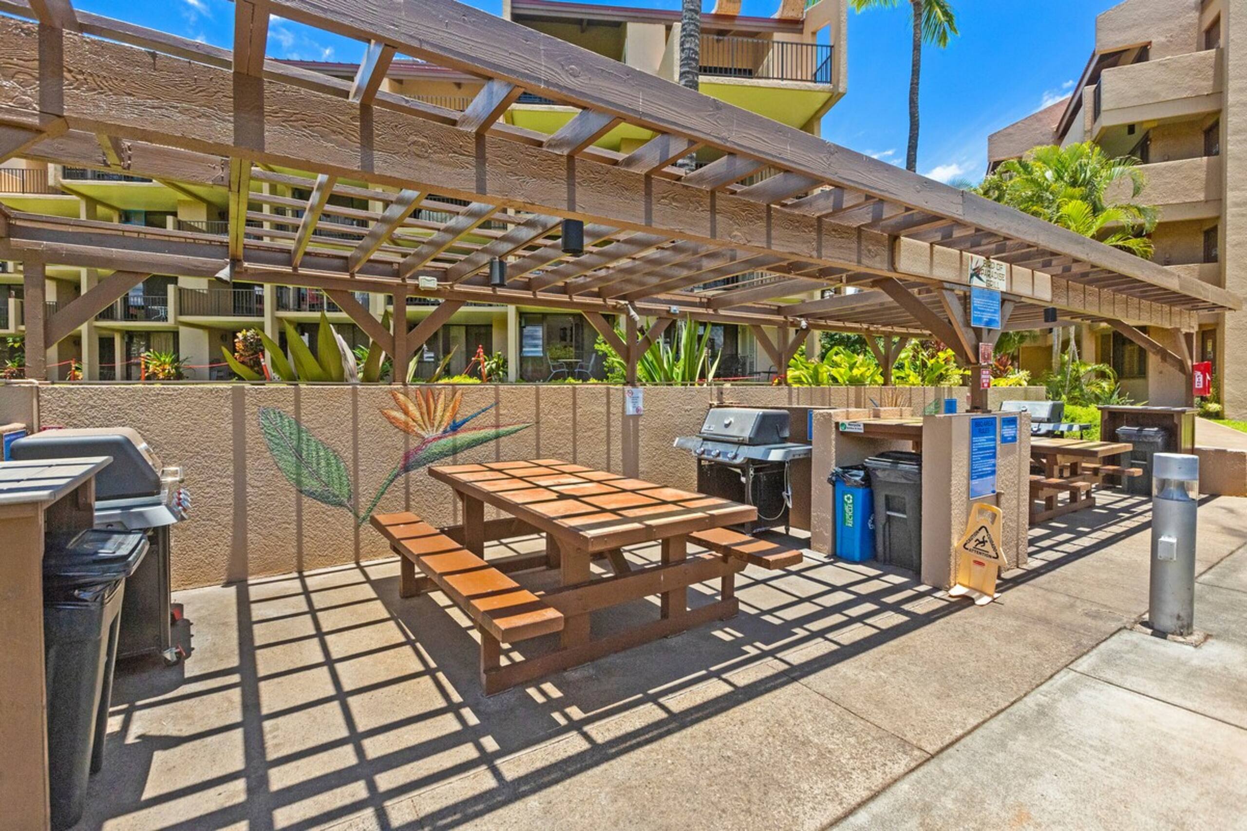 OCEANVIEWFULLY RENOVATEDREFINED ELEGANCE 2B/2B - Photo 34