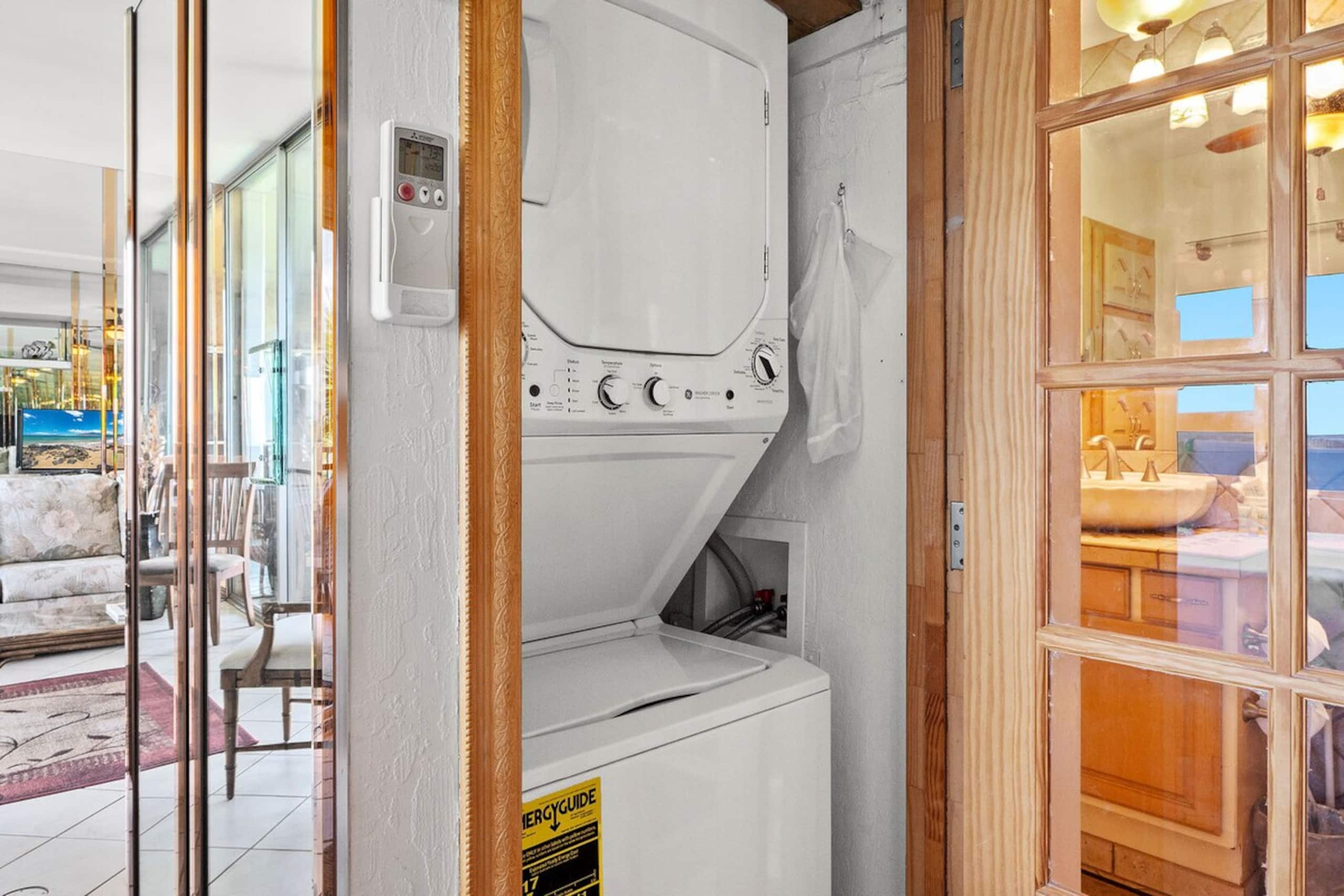 Menehune Shores 606 - Direct Ocean Front, Split AC - Photo 59