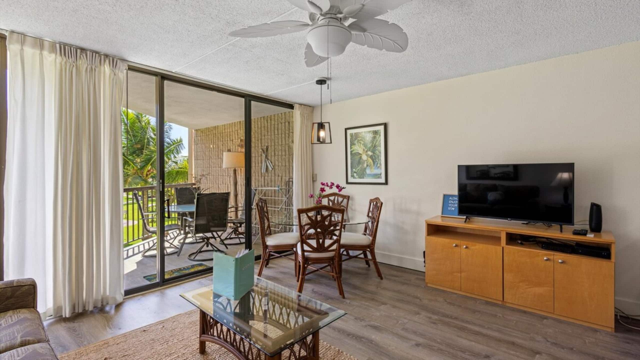 Beachfront sunset, 2 baths, AC, hot tub - Photo 22