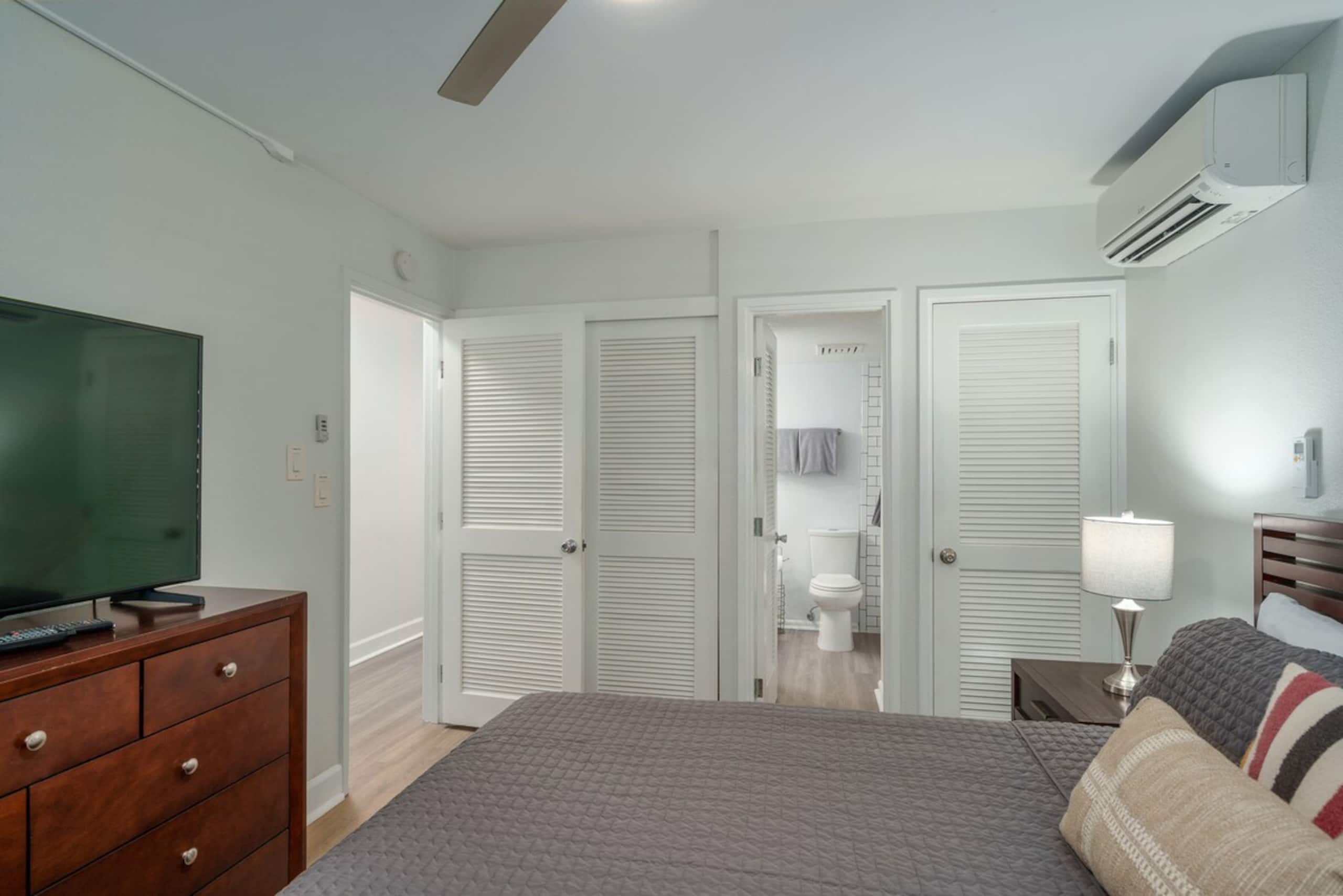 Ground Floor-Newly Remodeled-AC-Well Equipped - Photo 13