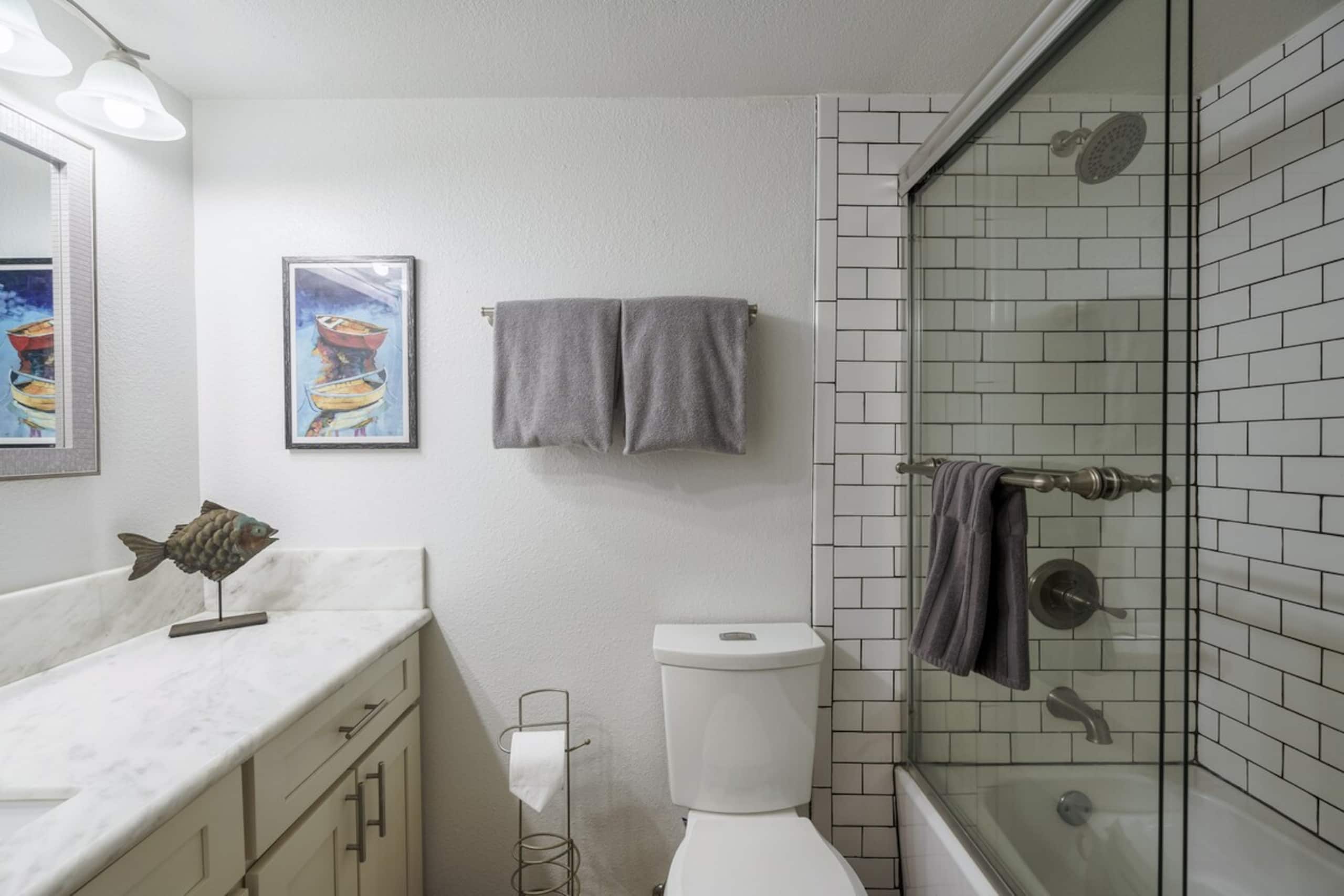 Ground Floor-Newly Remodeled-AC-Well Equipped - Photo 14