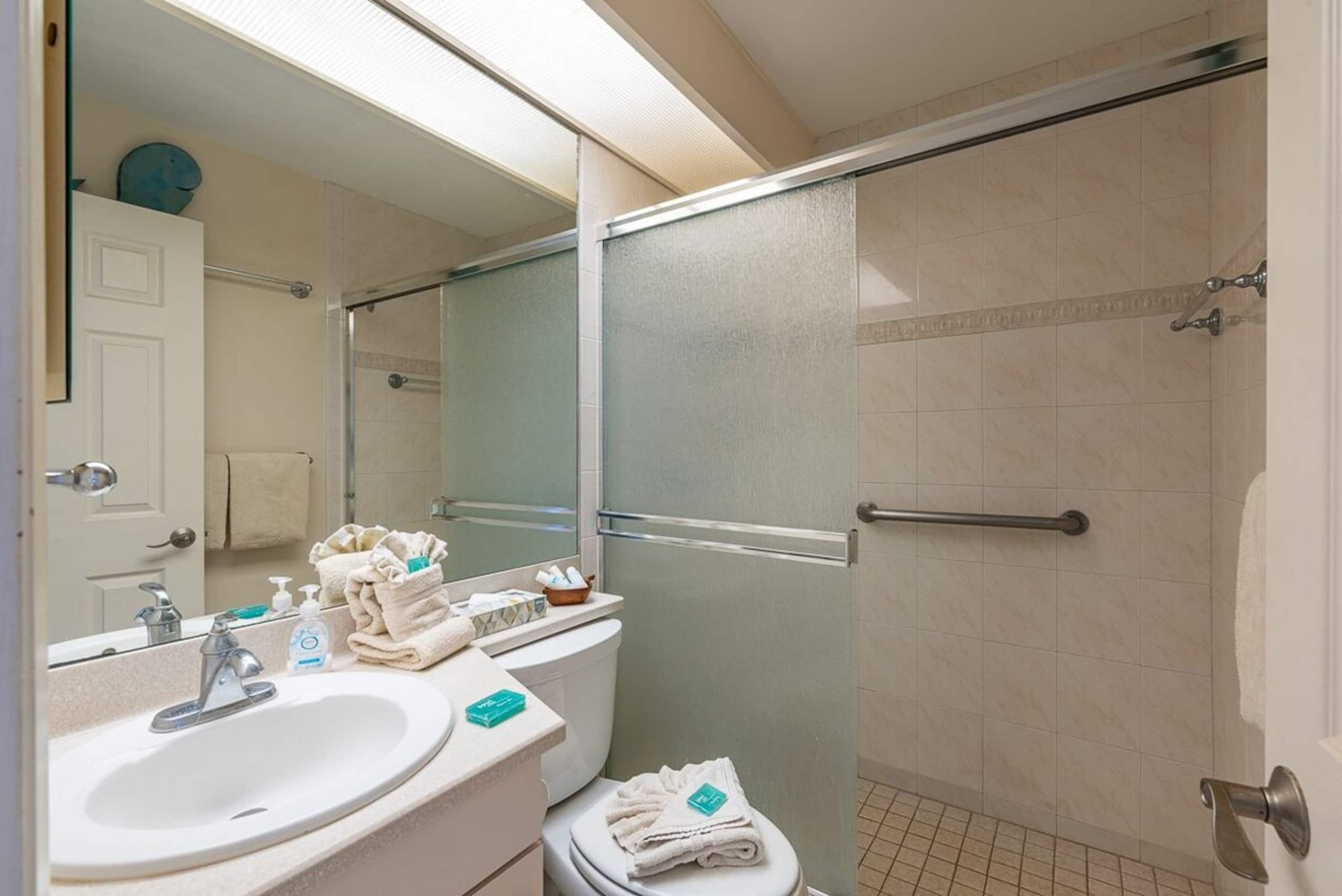 Discounted Rates 103 Darling 1 bed 1 bath - Photo 14