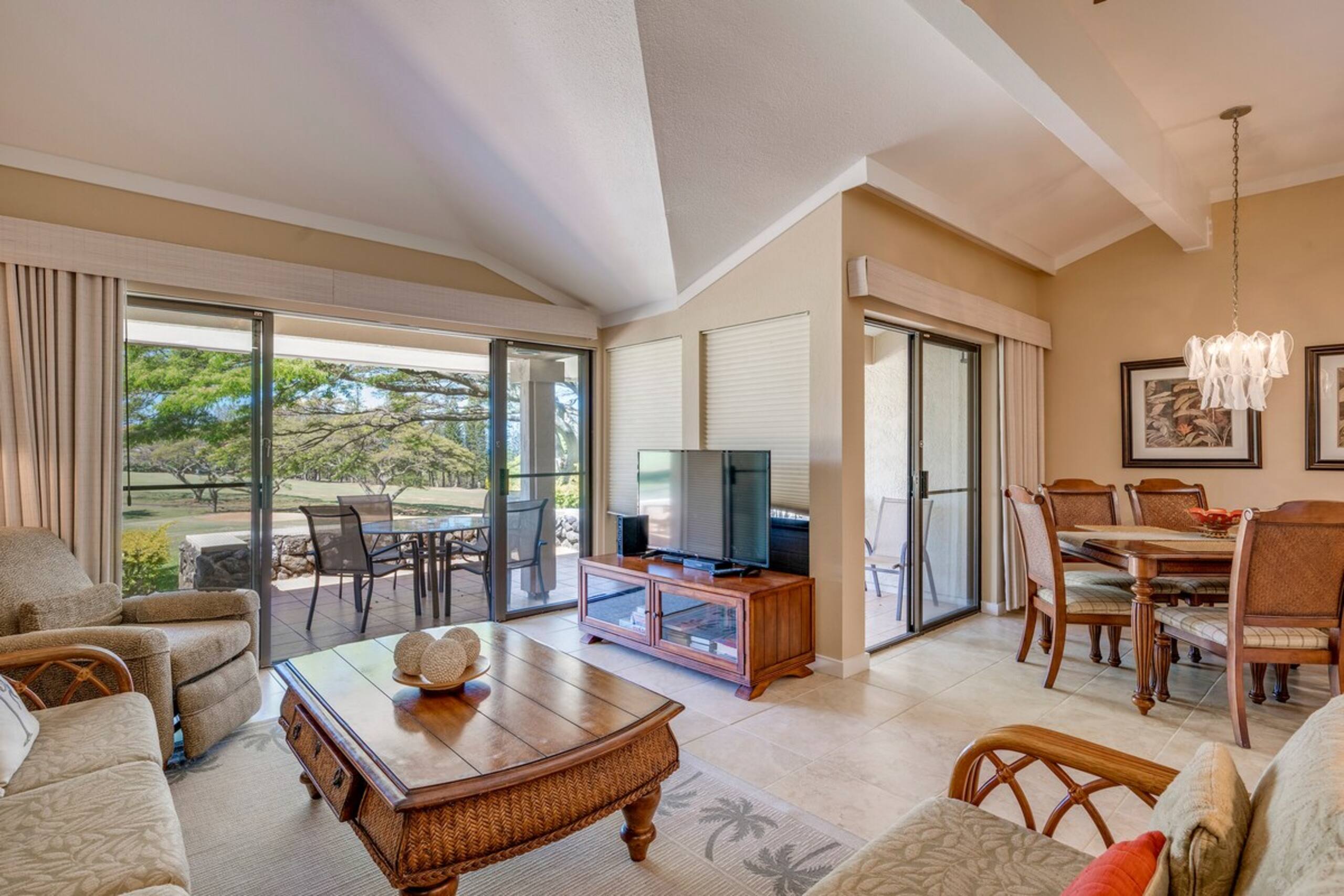 Luxury Kapalua Golf Villa 14P1-2 w/ Golf Views - Photo 10