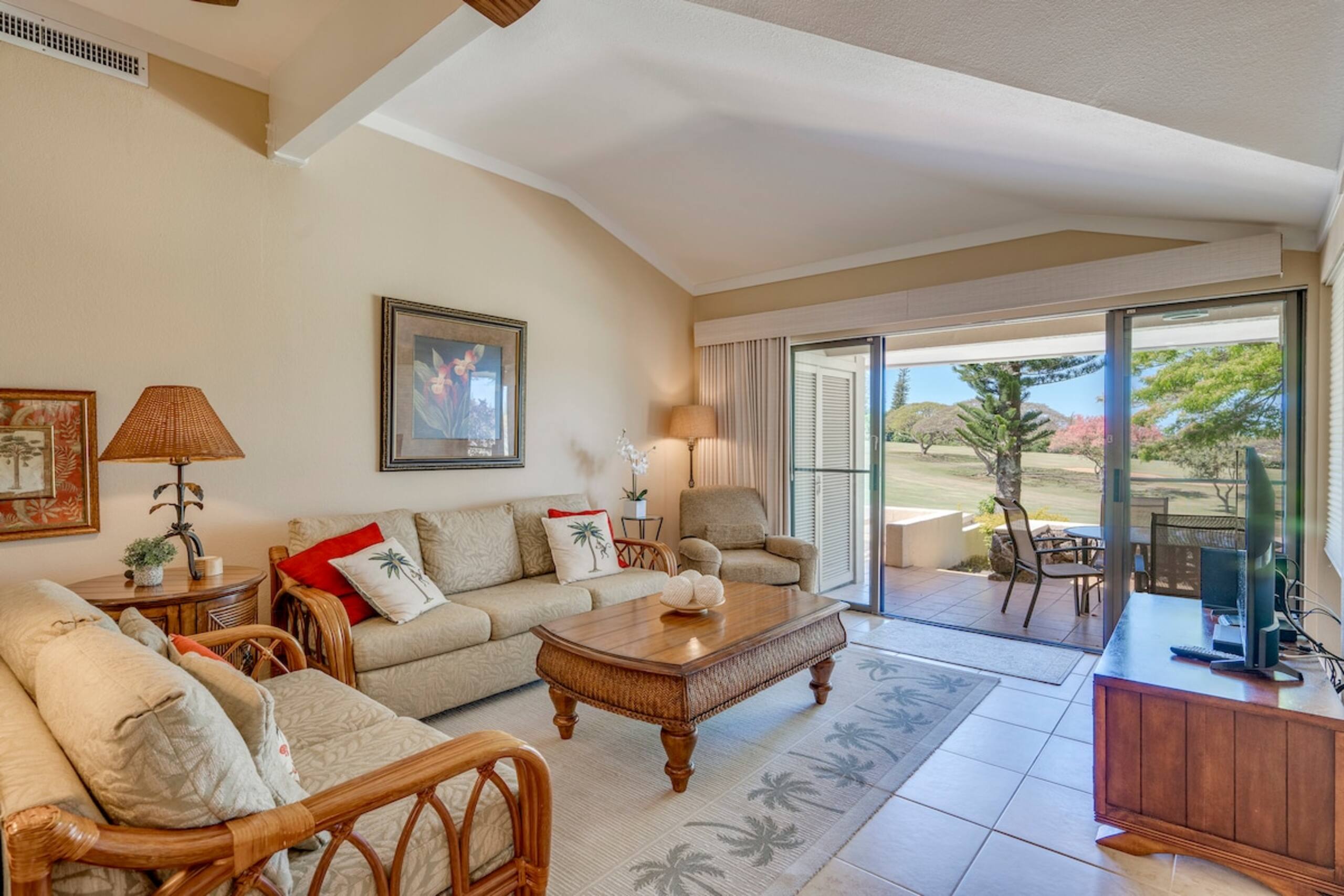 Luxury Kapalua Golf Villa 14P1-2 w/ Golf Views - Photo 4