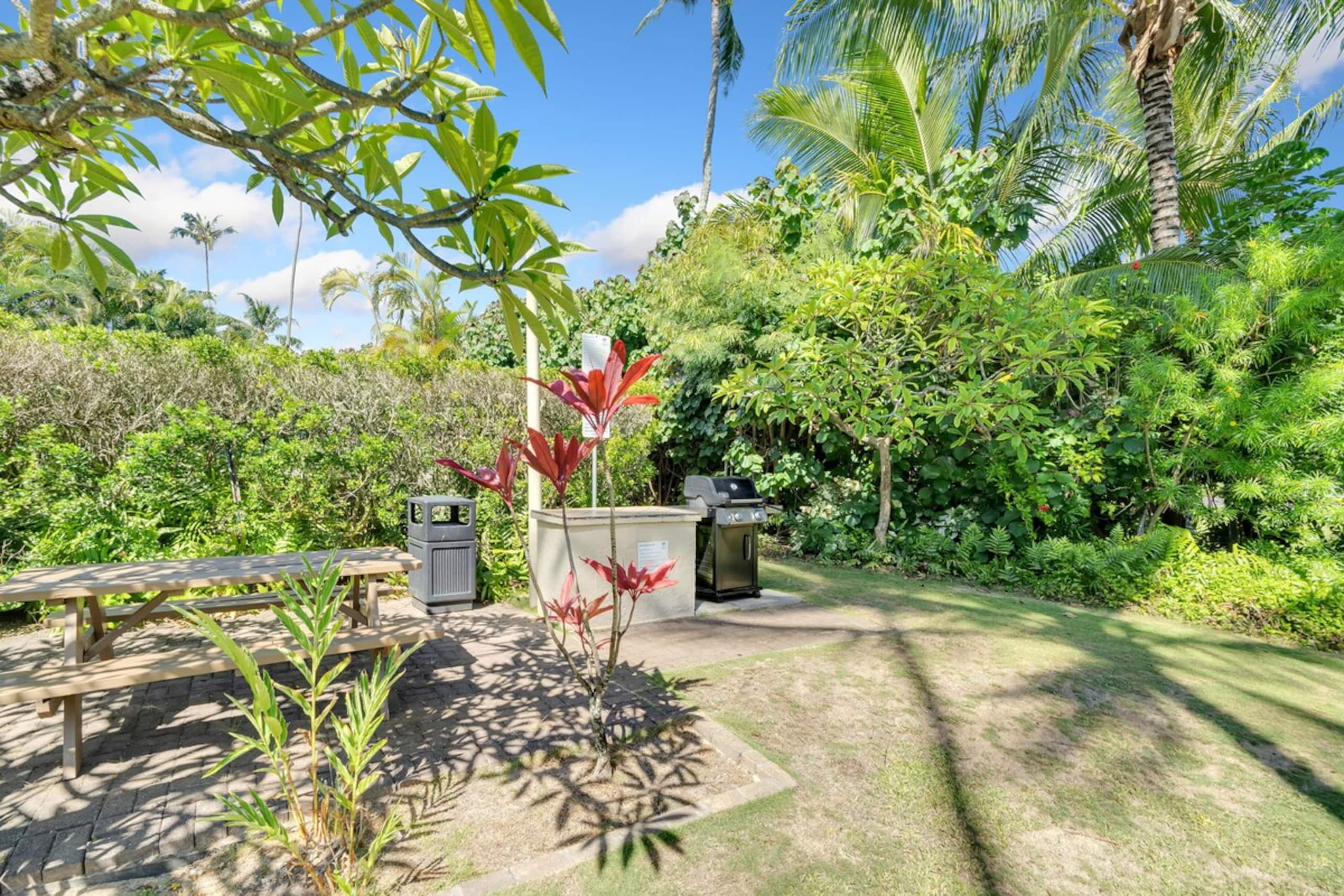 Plantation Hale H15, 2nd Floor Garden Unit - Photo 27