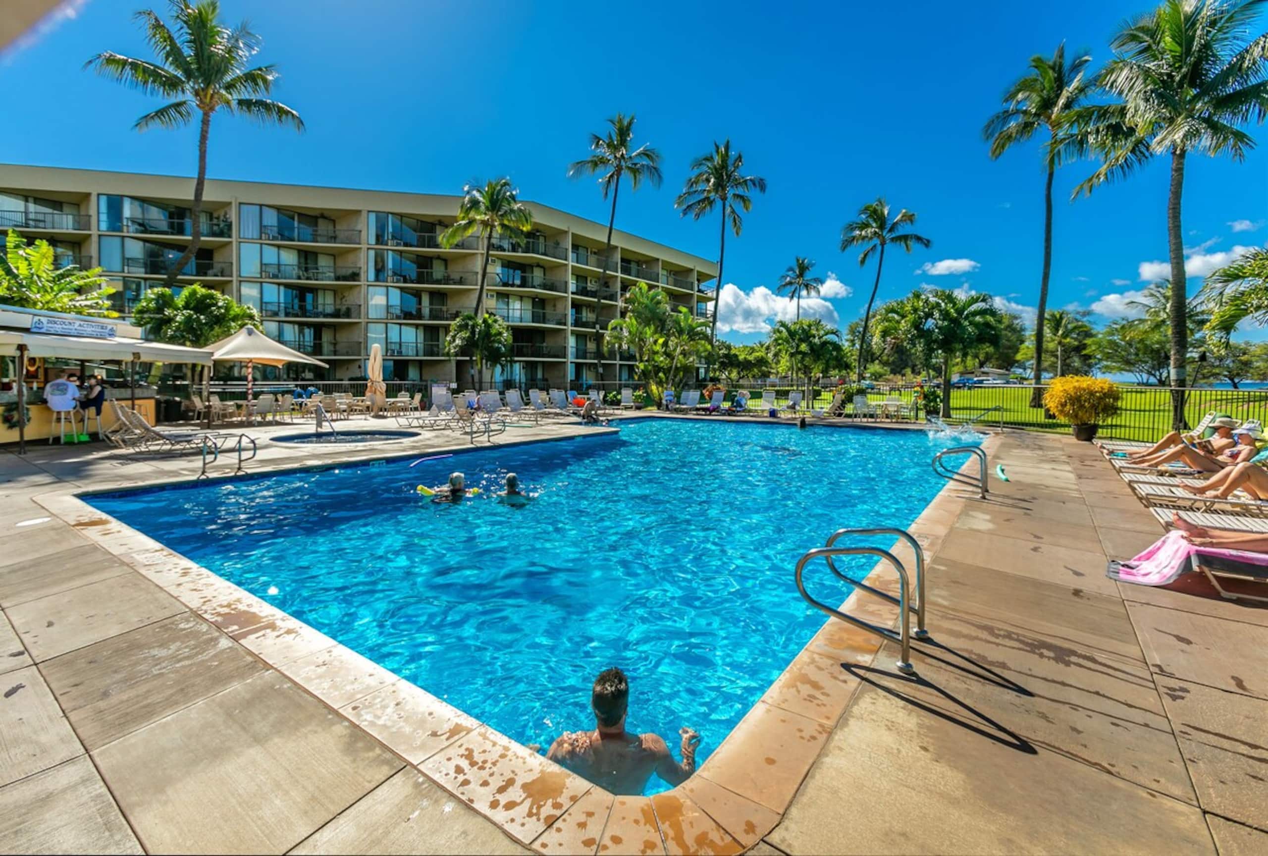 Maui Sunset Beachfront Condo with Ocean View - Photo 25