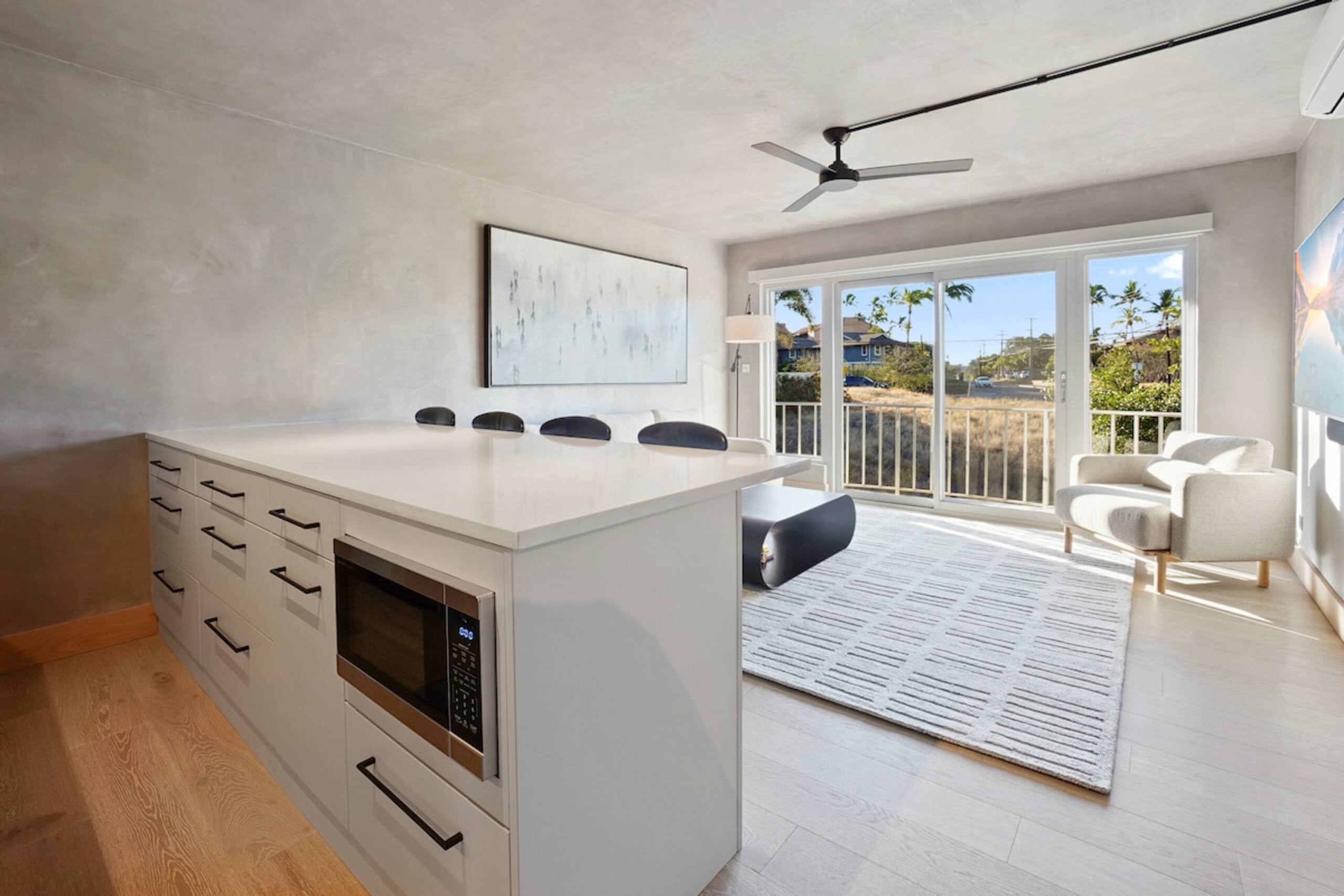 Modern Chic Kihei Villa • 3-Min Walk to Ocean - Photo 11
