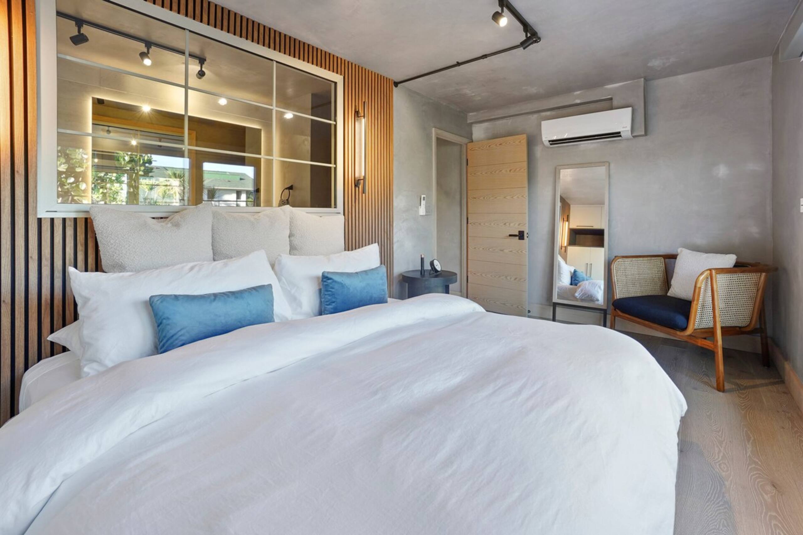 Modern Chic Kihei Villa • 3-Min Walk to Ocean - Photo 17