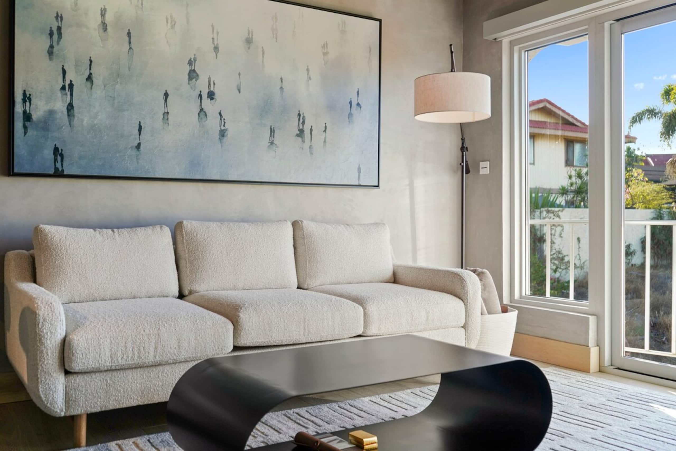 Modern Chic Kihei Villa • 3-Min Walk to Ocean - Photo 5