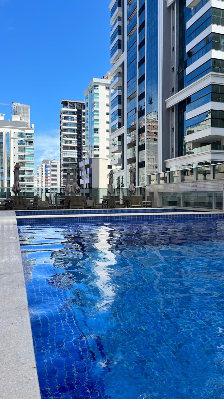 Apartamento 4 Suítes 3 Vaga De Garagem Sala D Jogo - Itapema
