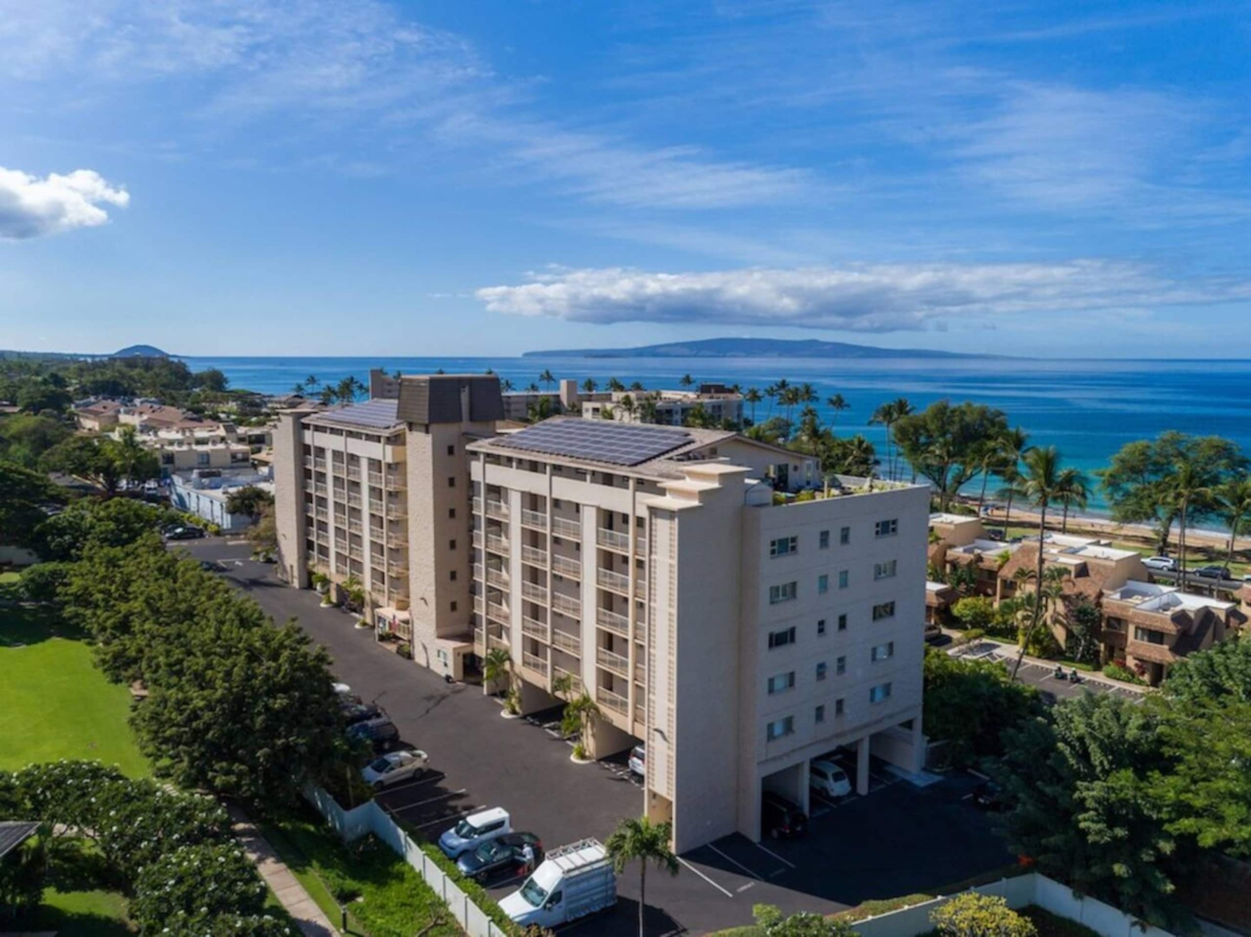 Ocean View Condo Steps to Beach King Bed & New AC - Photo 24