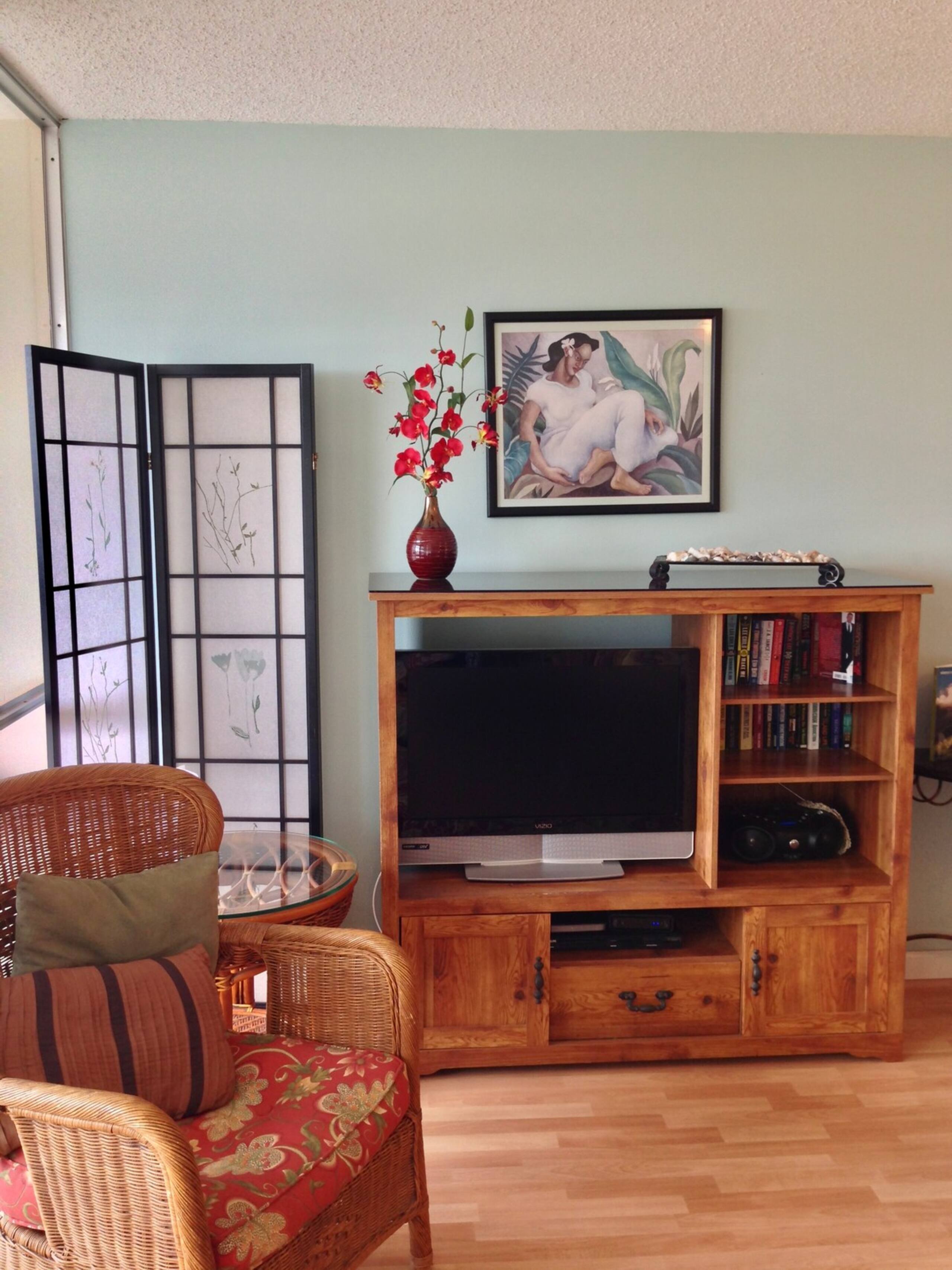 Ocean View Condo Steps to Beach King Bed & New AC - Photo 3