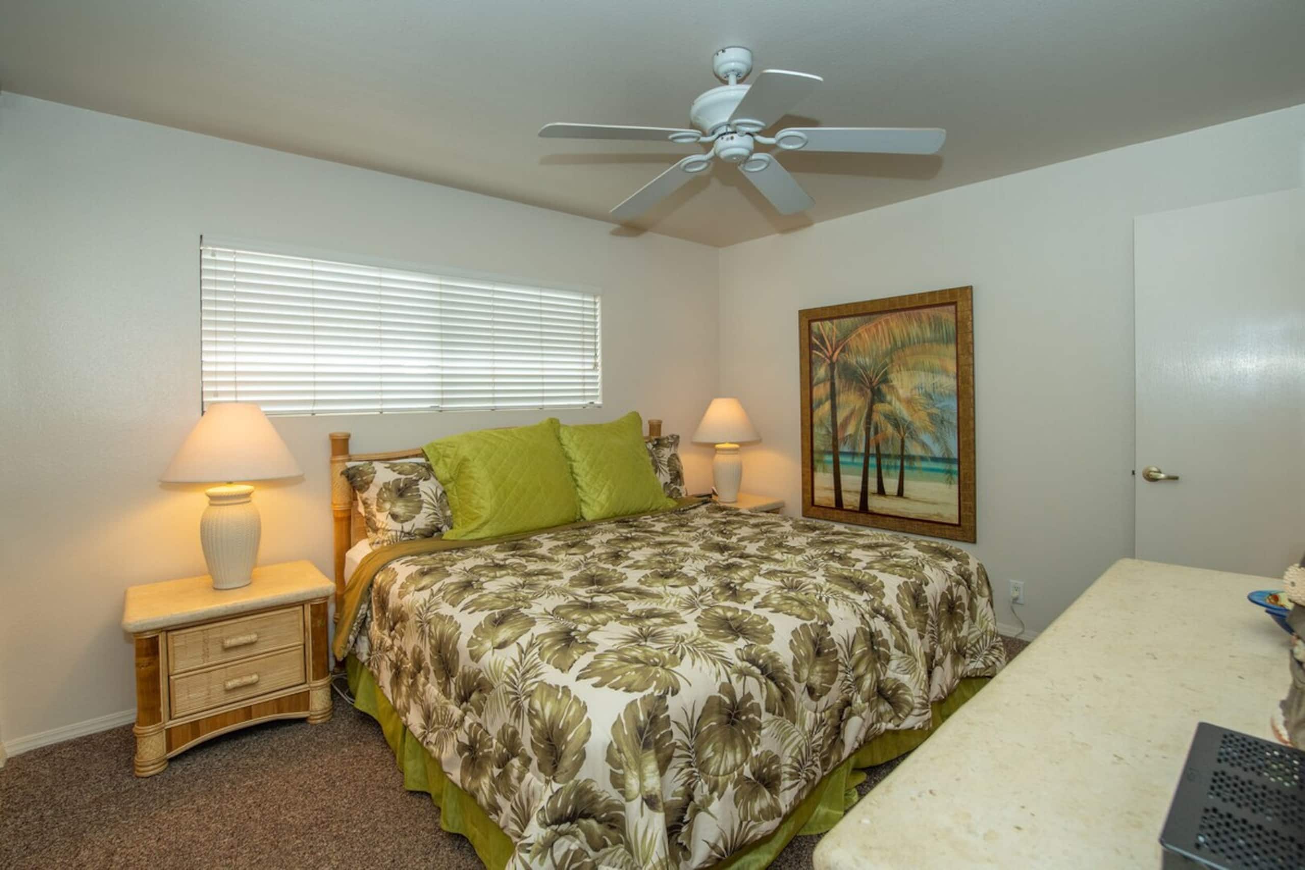 Wake up to waves and miles of sandy beach - Photo 10