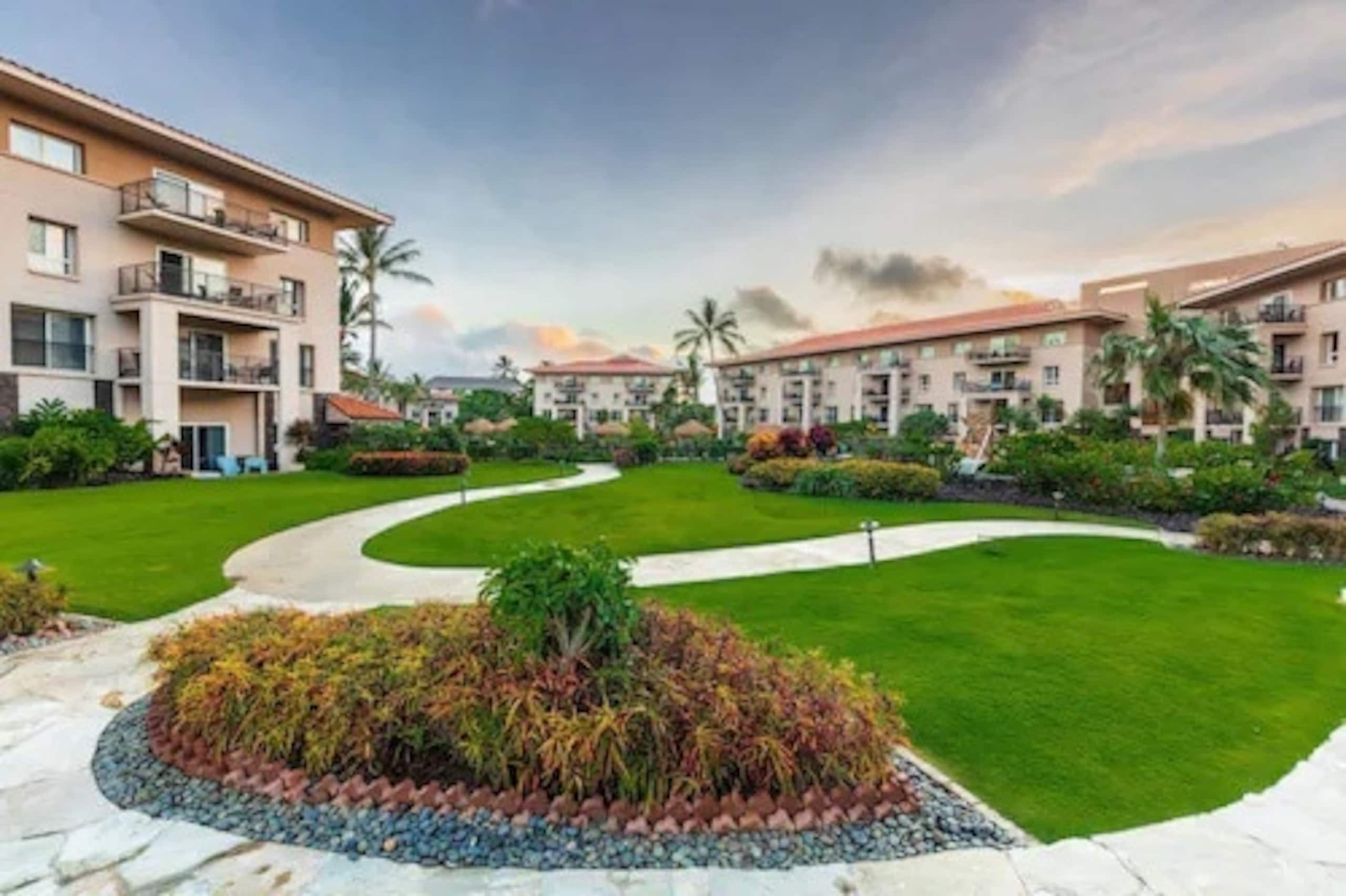 Beautiful Marriott Waiohai beach club- 2 bdrm - Photo 13