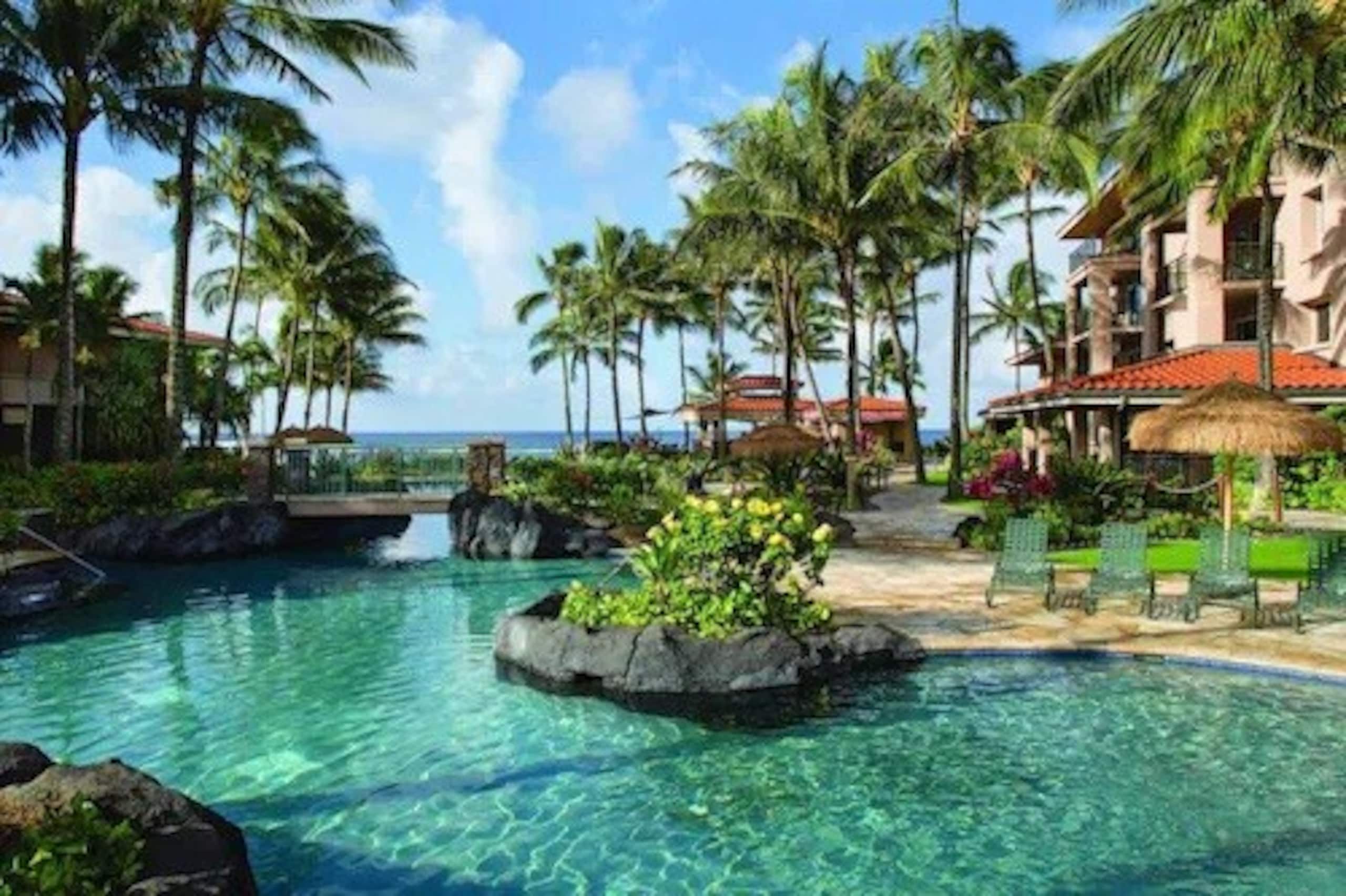 Beautiful Marriott Waiohai beach club- 2 bdrm - Photo 40