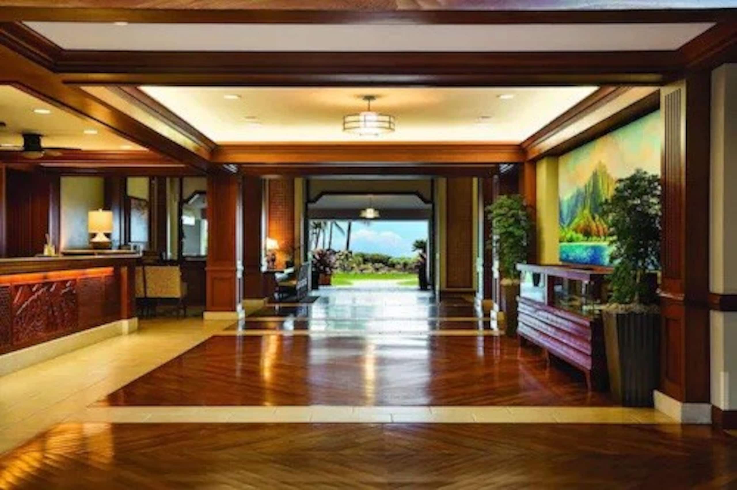 Beautiful Marriott Waiohai beach club- 2 bdrm - Photo 27