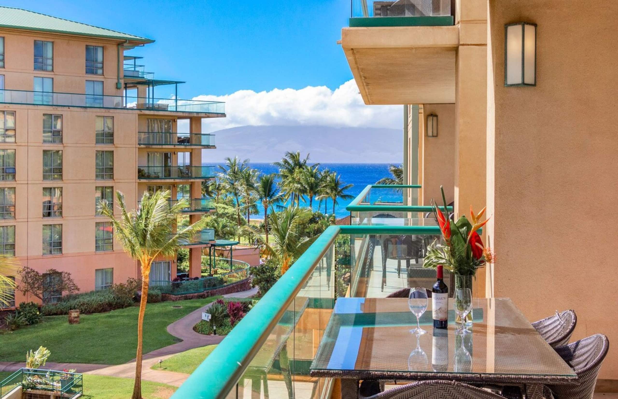 Two Condos with Resort, Pool, and Ocean Views - Photo 19