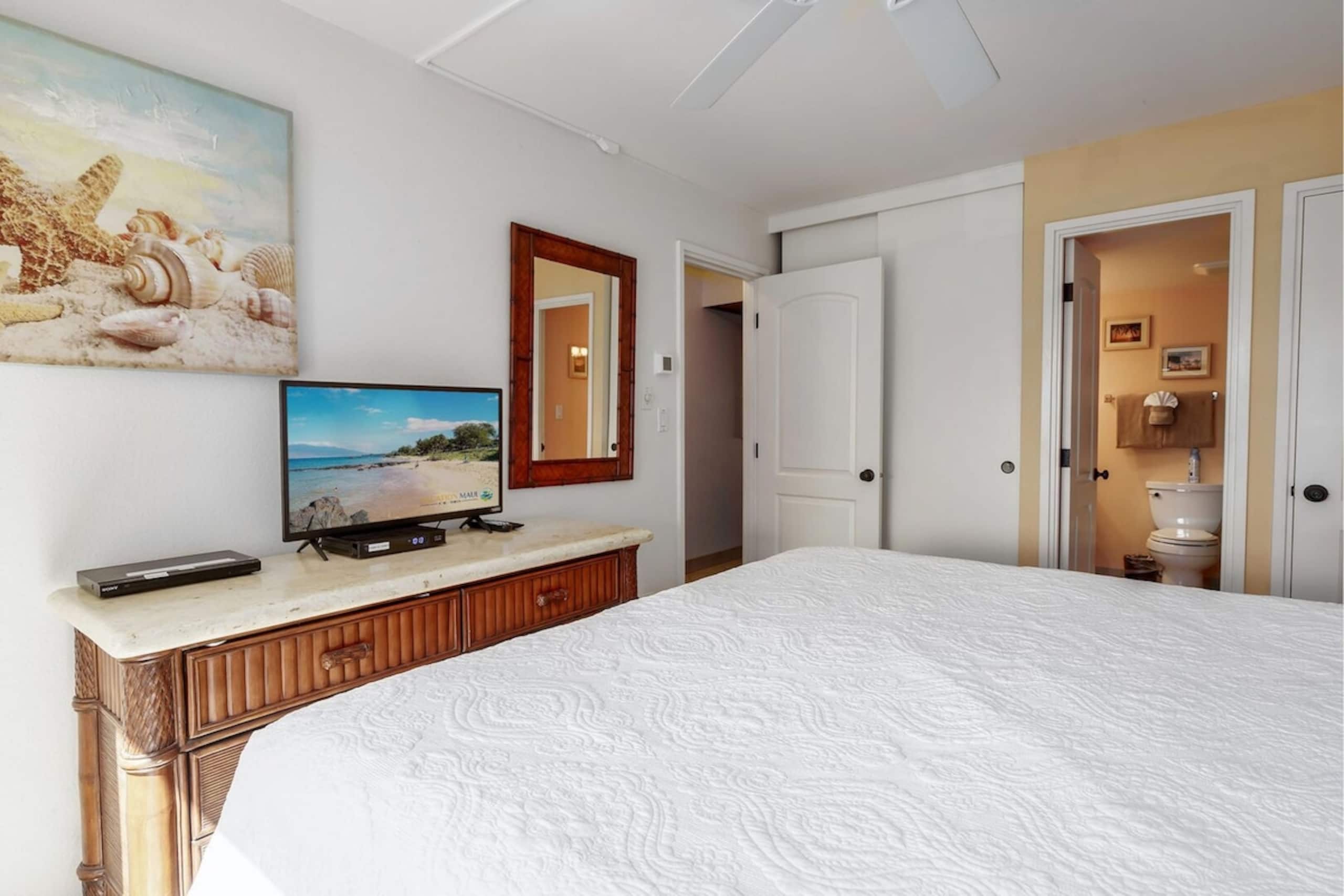 Kamaole Sands 4-306 - Split AC + Pool + King Bed - Photo 21